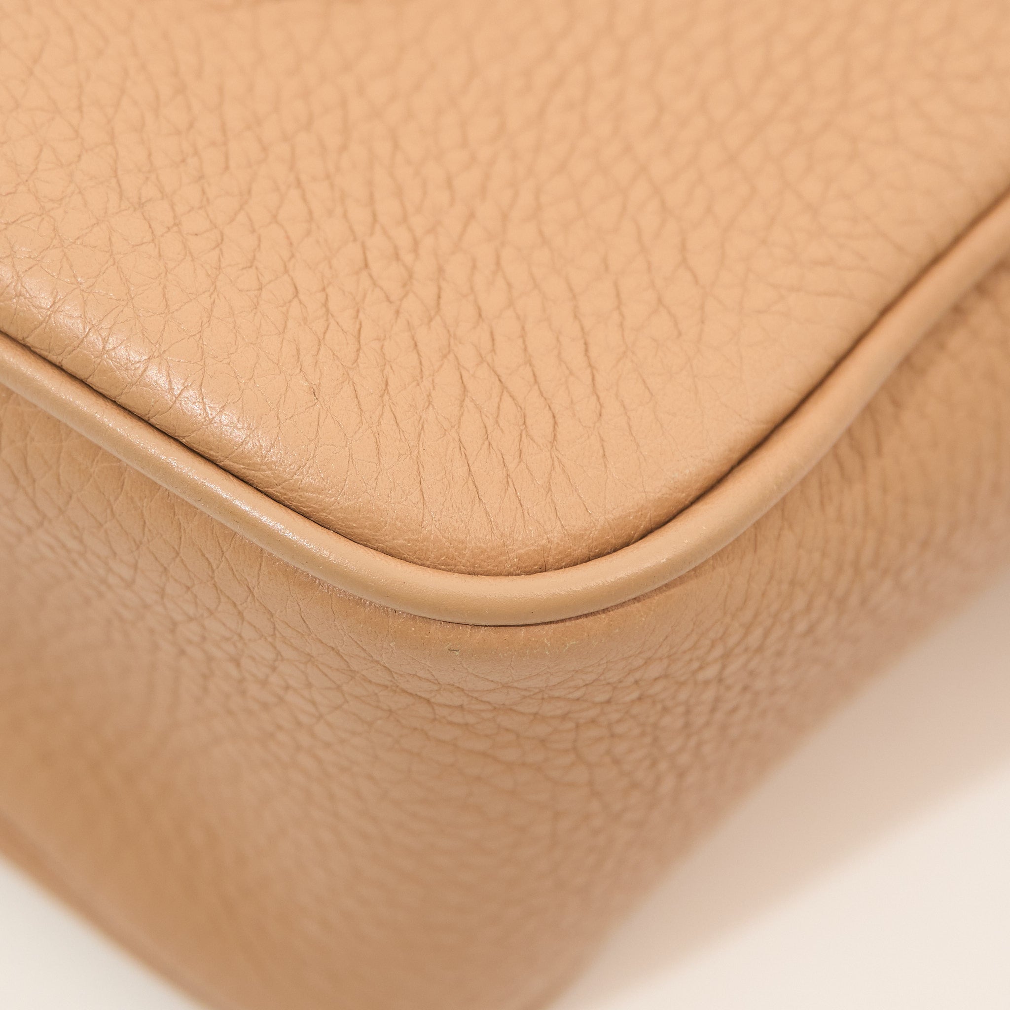 Gucci Soho Disco Beige Crossbody Bag