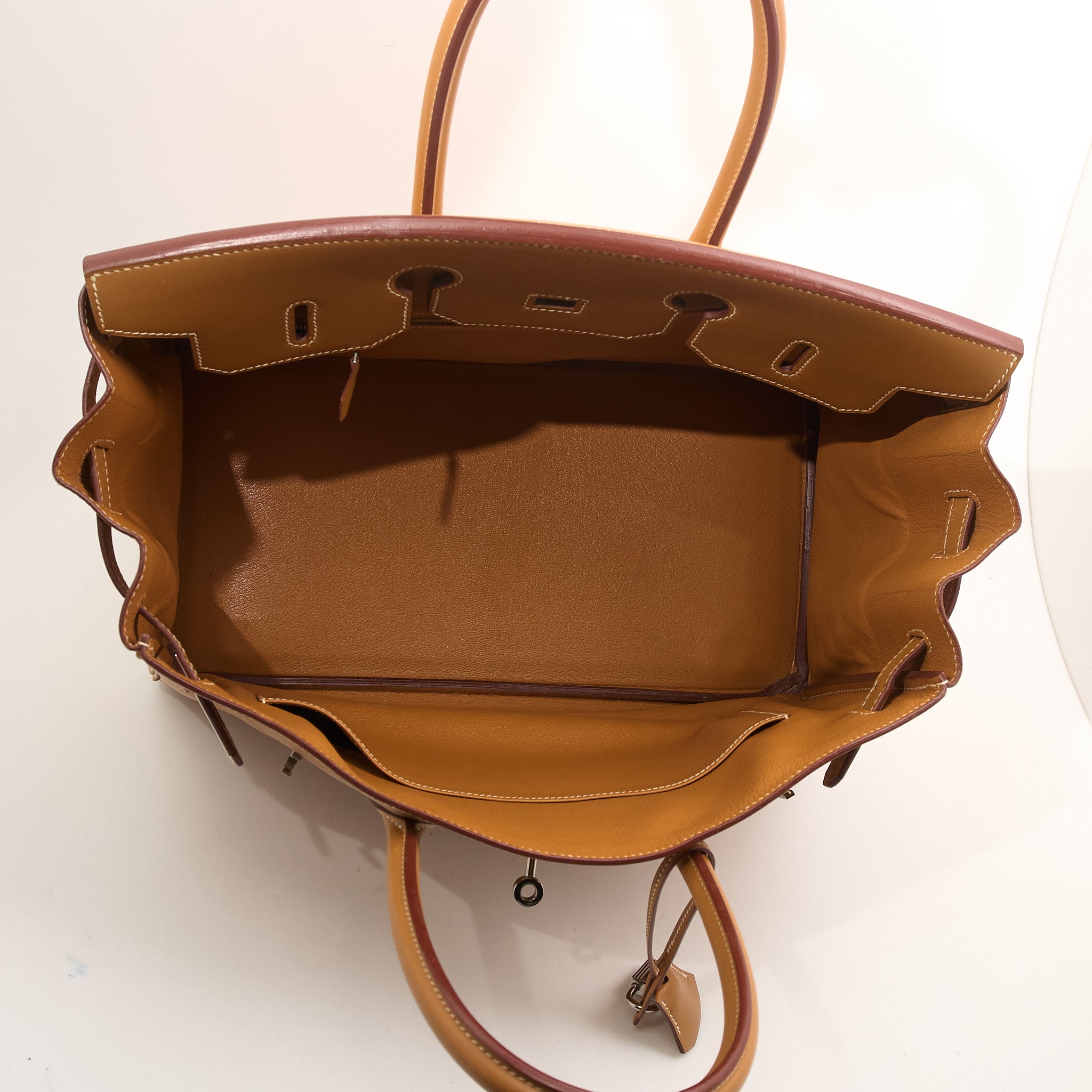 Hermès Birkin 35 in Biscuit Barinia PHW Stamp Sq C