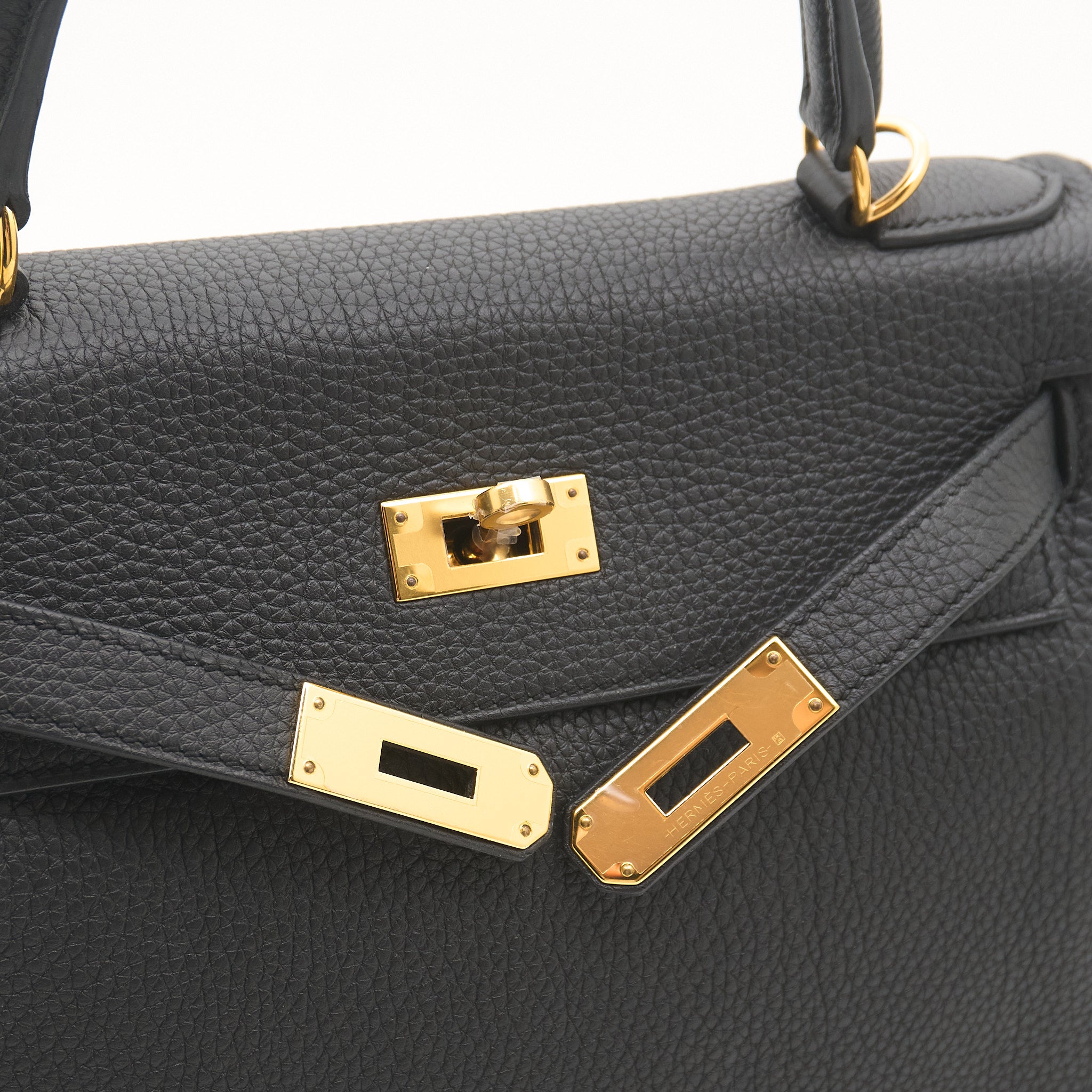 Hermes Kelly 28 Togo Noir GHW Stamp A (2017)