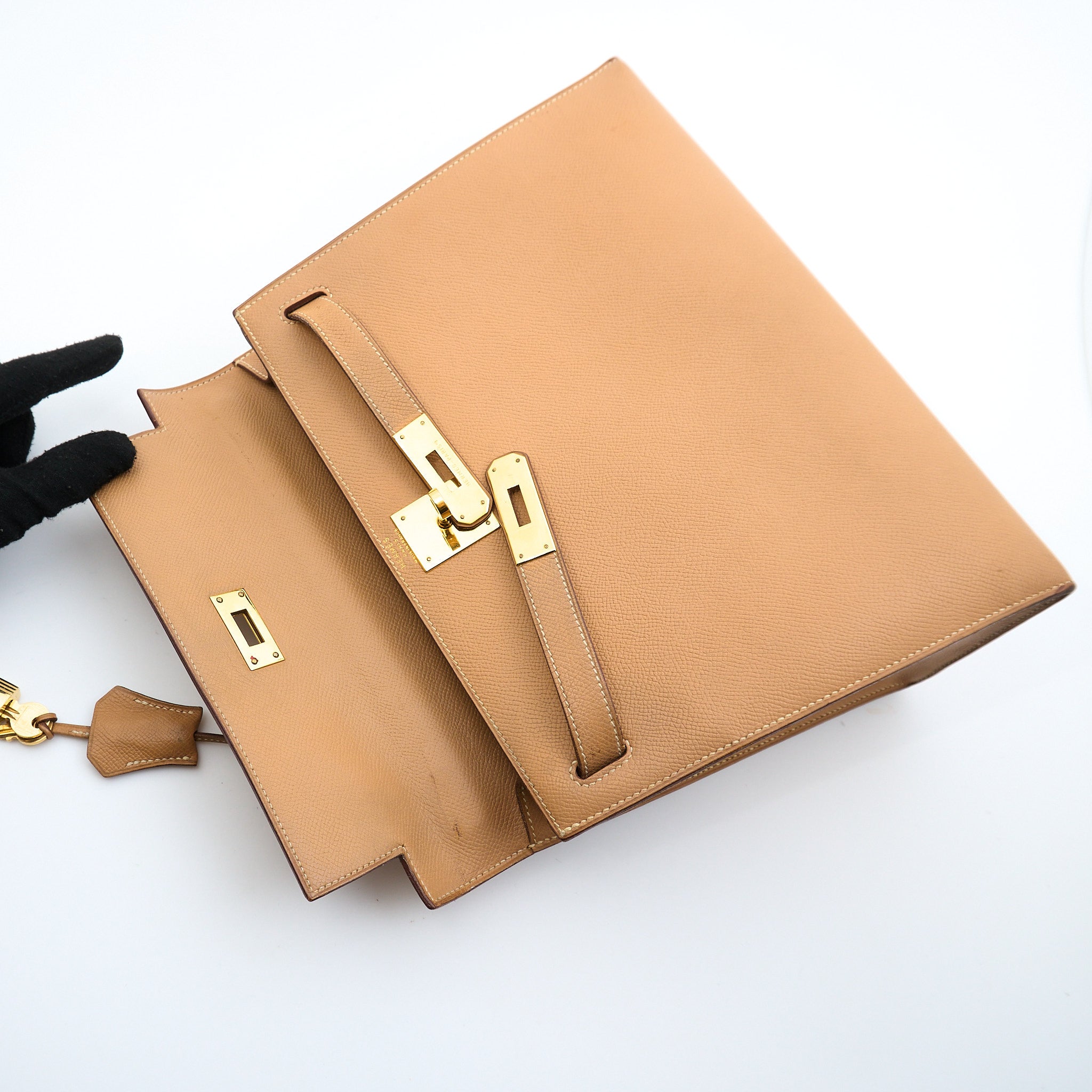 Hermes Kelly 28 Vintage Sesame Natural Courchevel GHW