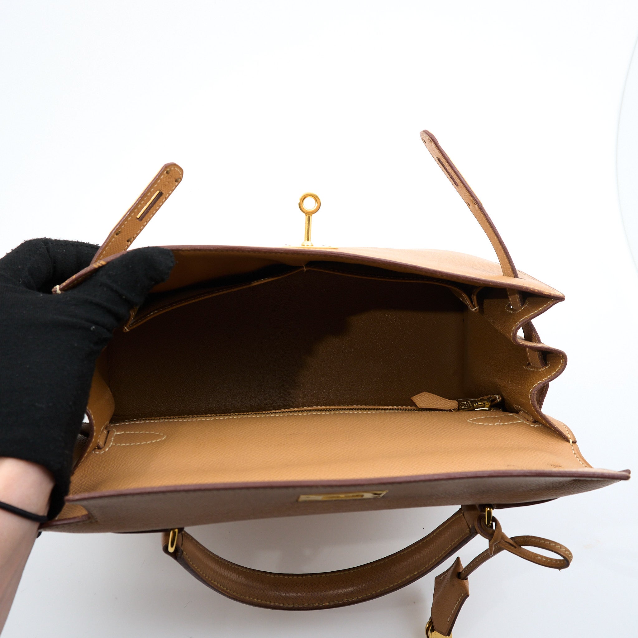 Hermes Kelly 28 Vintage Sesame Natural Courchevel GHW