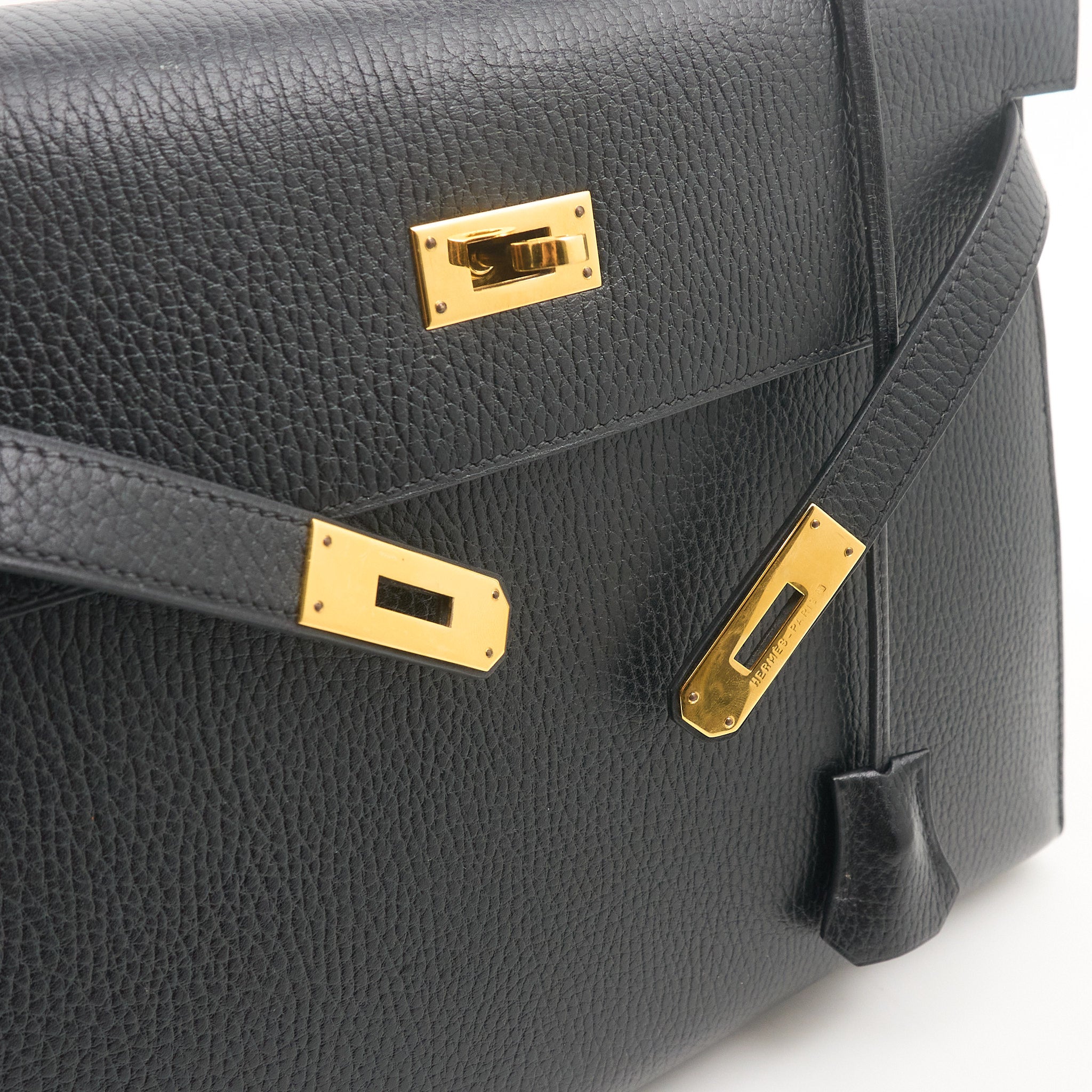 Hermes Kelly 32 Black GHW Circle Stamp Z (1996)