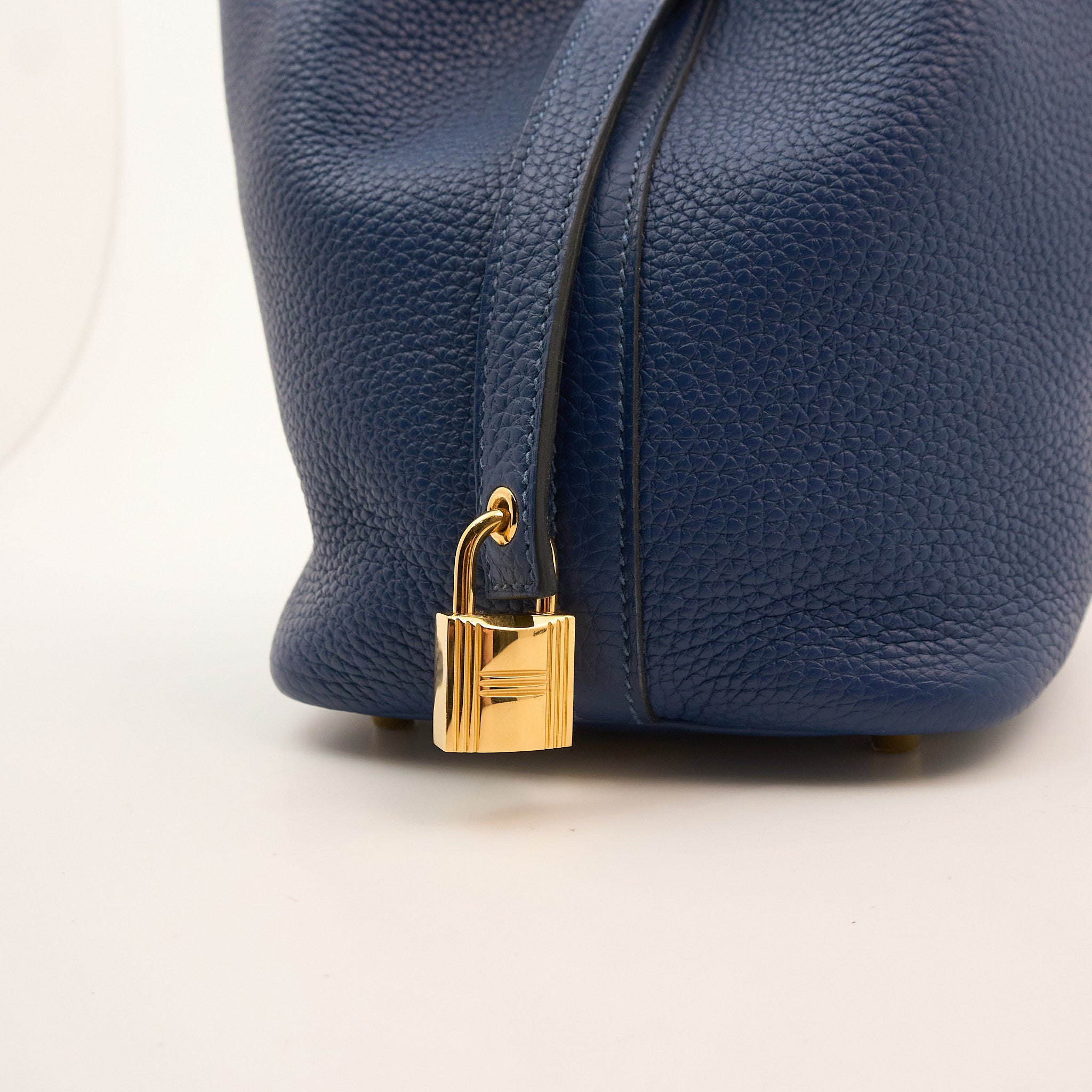 Hermes Picotin 18 Stamp D (2017) GHW