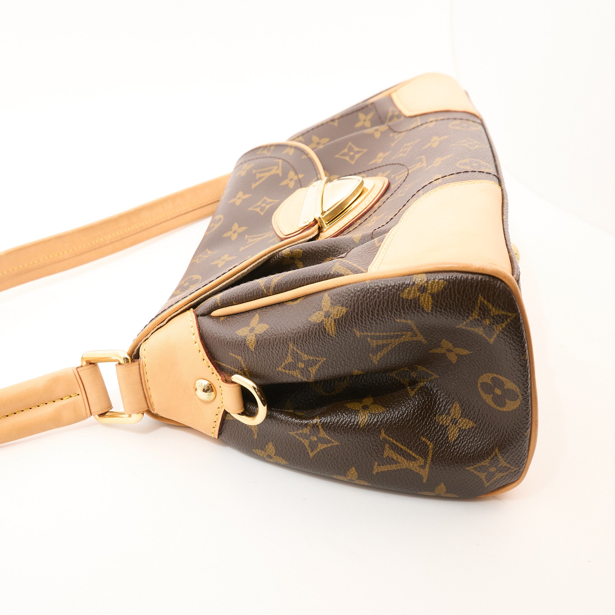 Louis Vuitton Beverly MM Monogram Shoulder Bag