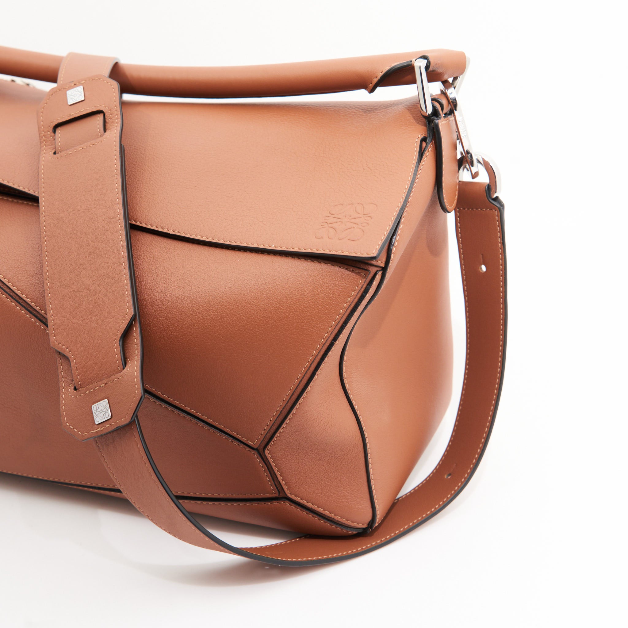 Loewe Large Leather Puzzle Bag in Tan