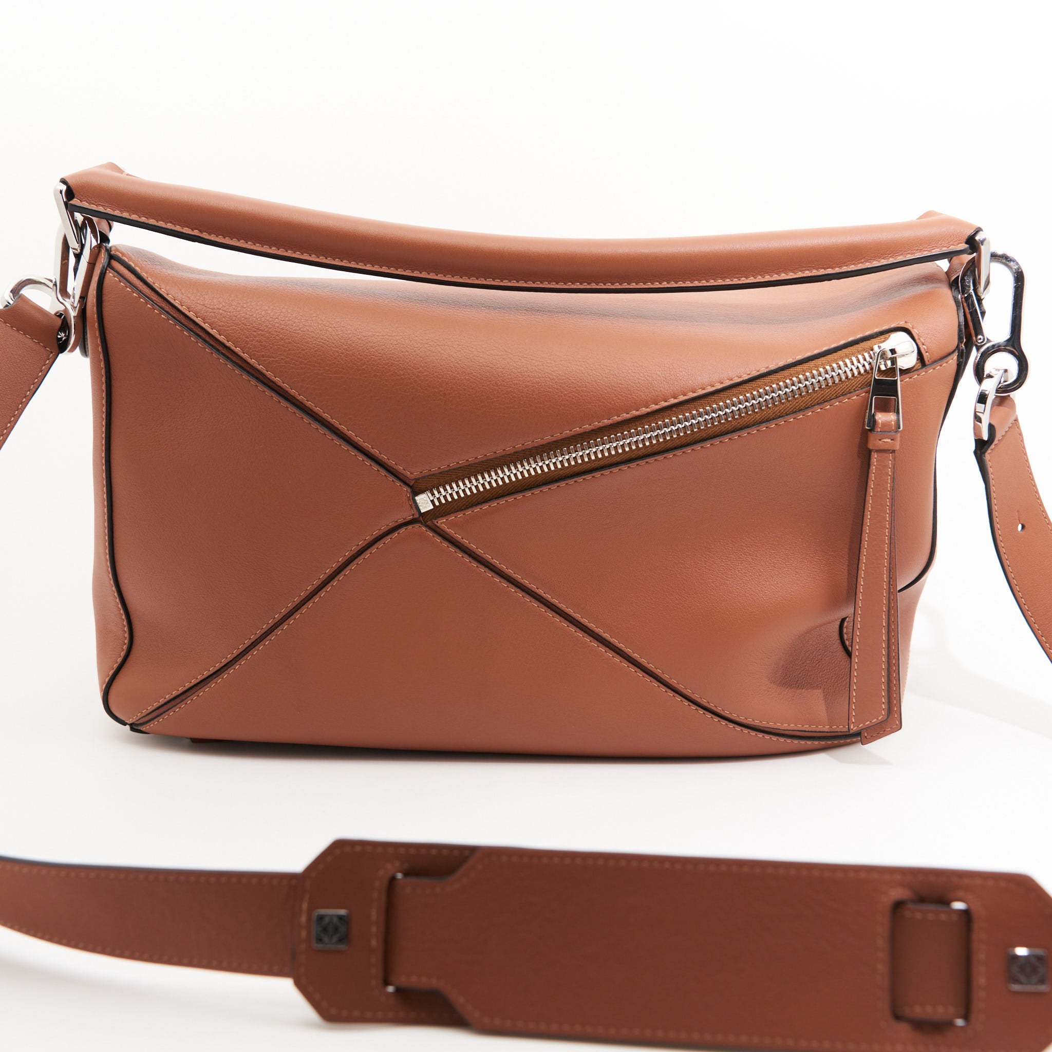 Loewe Large Leather Puzzle Bag in Tan