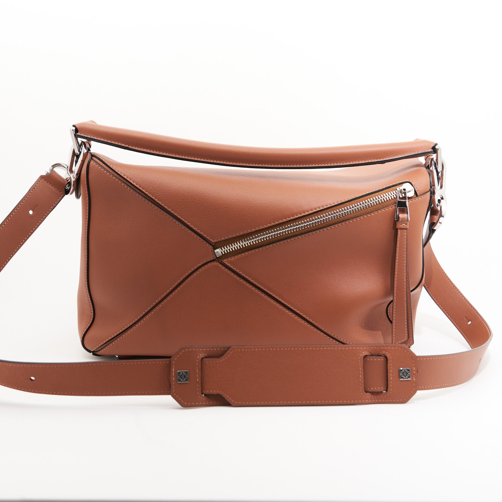 Loewe Large Leather Puzzle Bag in Tan