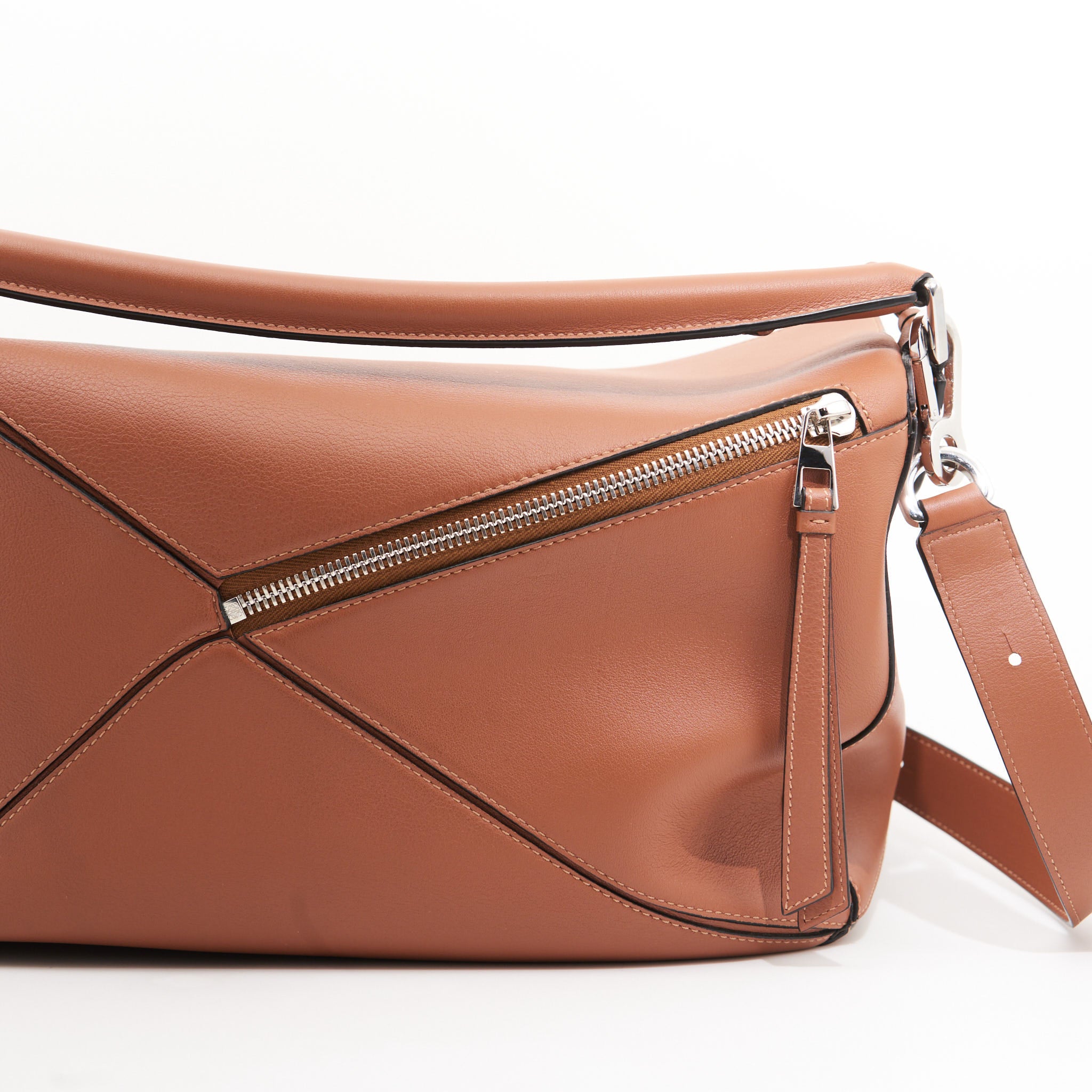 Loewe Large Leather Puzzle Bag in Tan