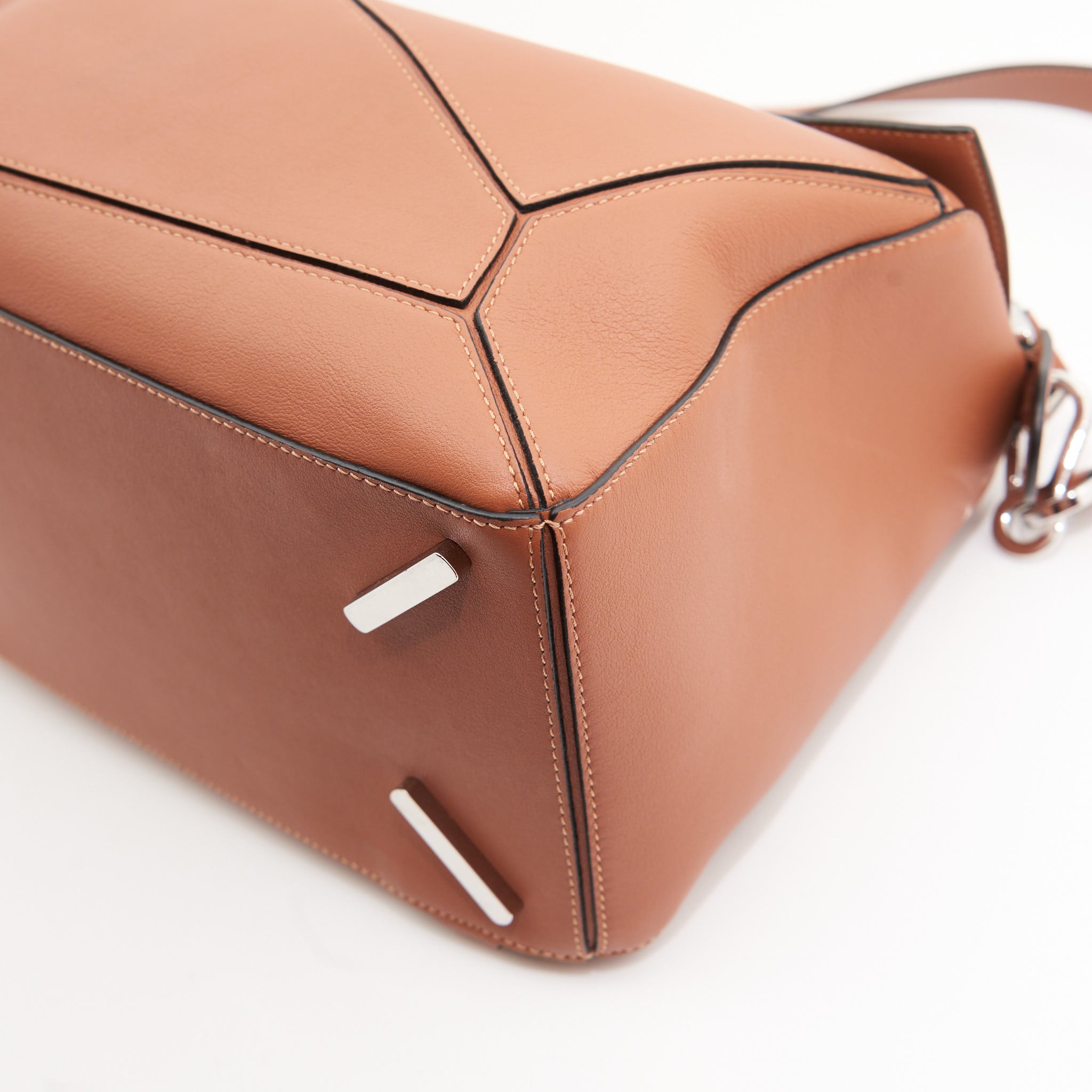 Loewe Large Leather Puzzle Bag in Tan