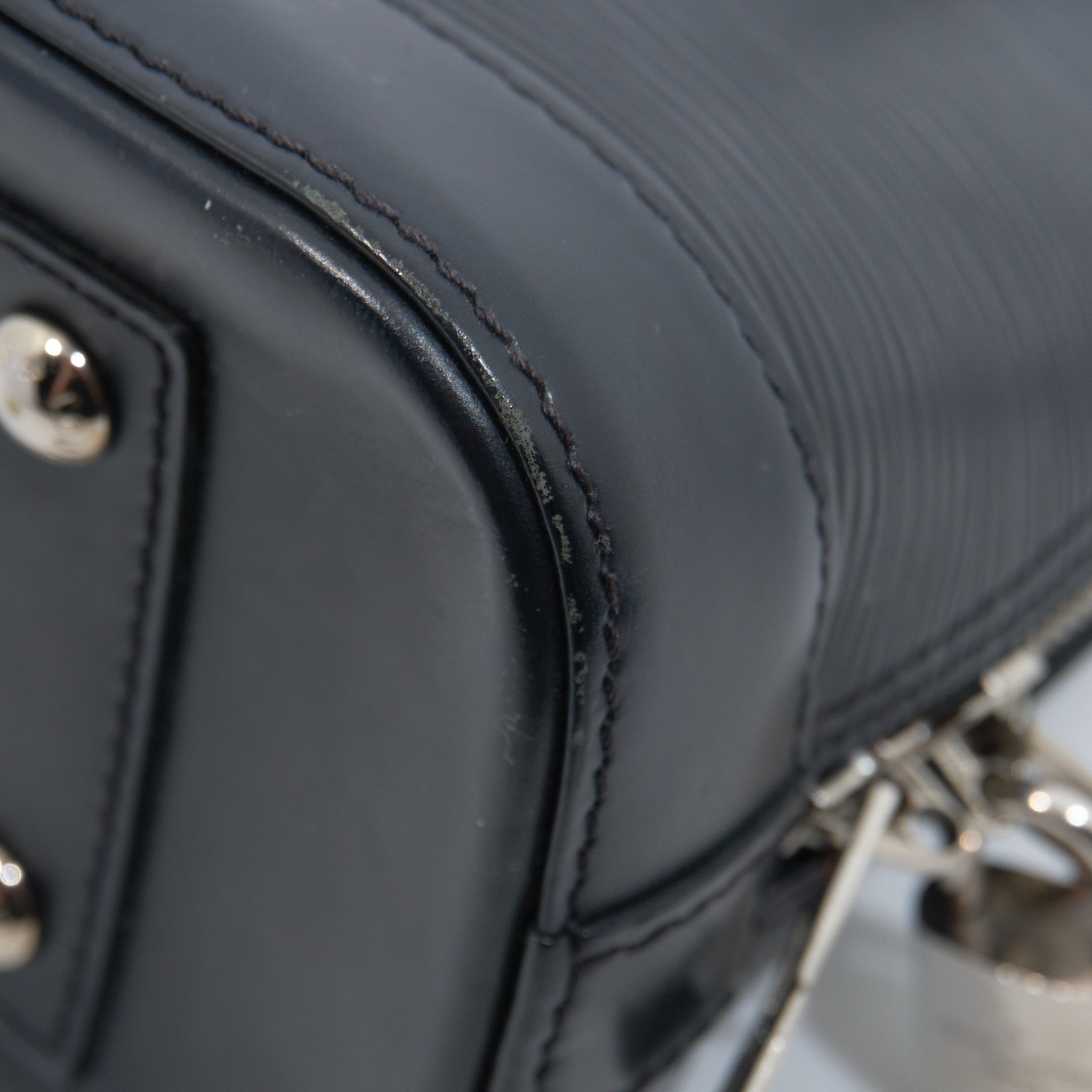 Louis Vuitton Alma BB Black Epi Leather