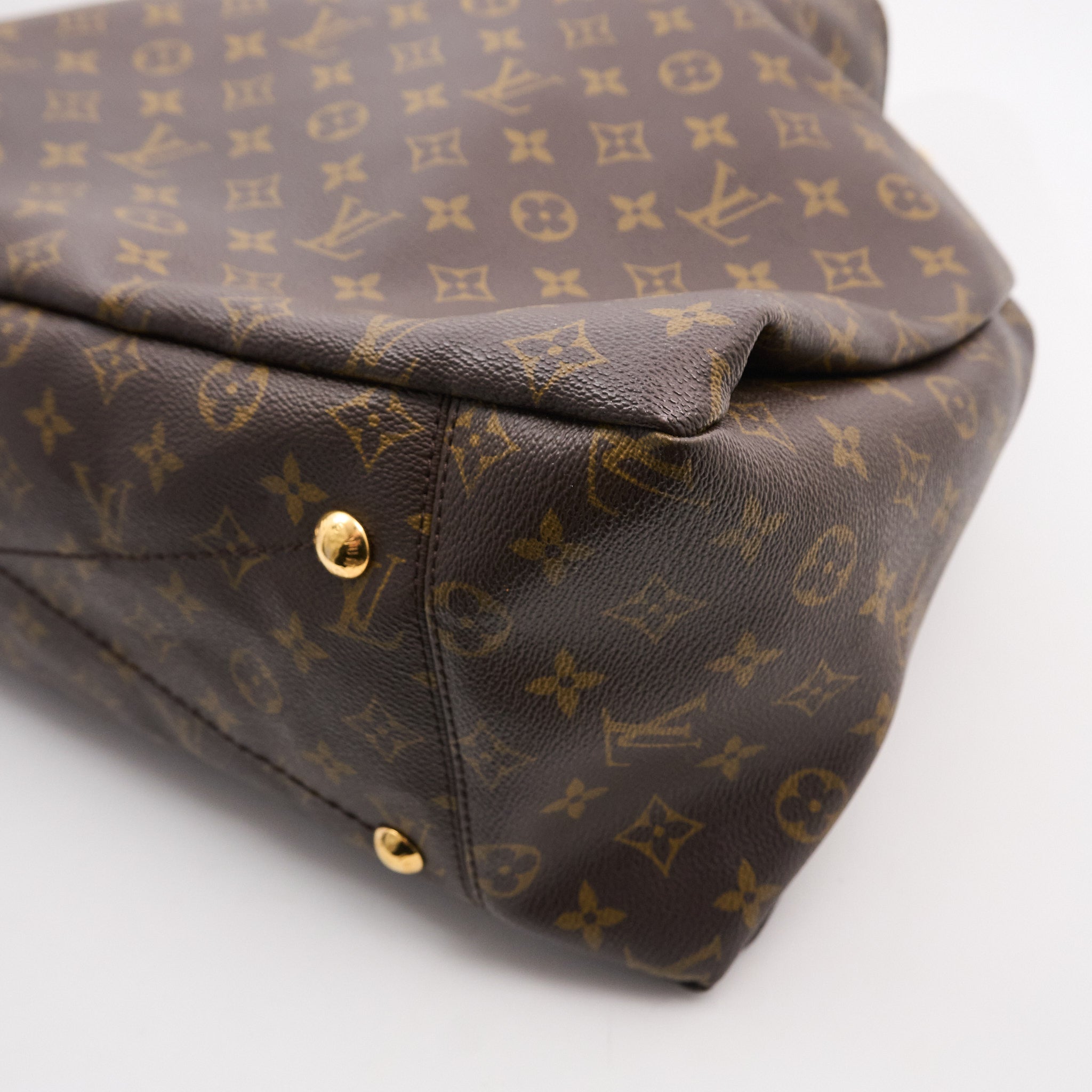 Louis Vuitton Artsy Monogram GM Tote Bag