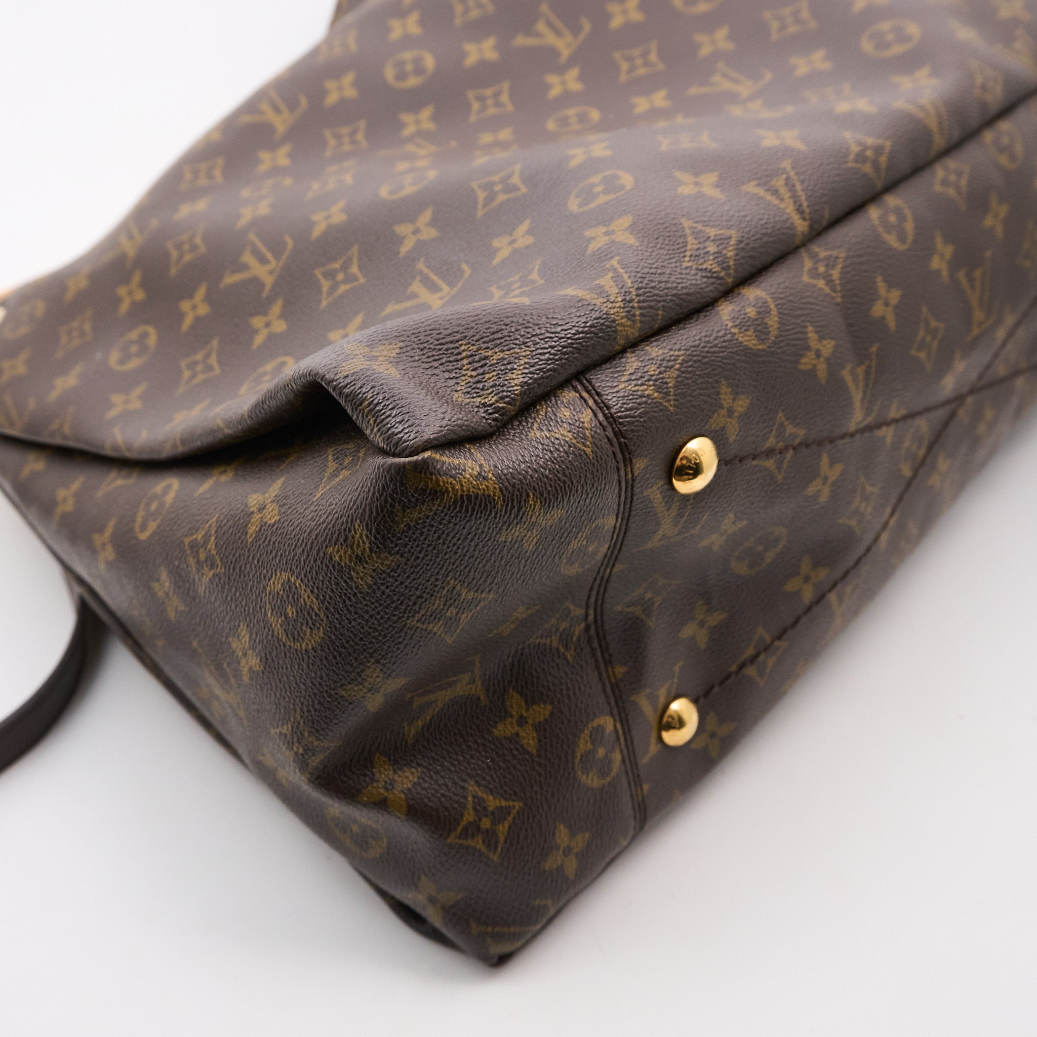 Louis Vuitton Artsy Monogram GM Tote Bag