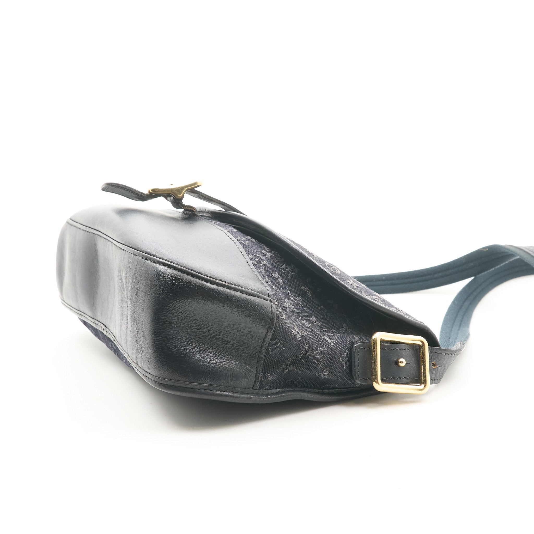 Louis Vuitton Berangere Crossbody Bag in Navy Lin Monogram Canvas