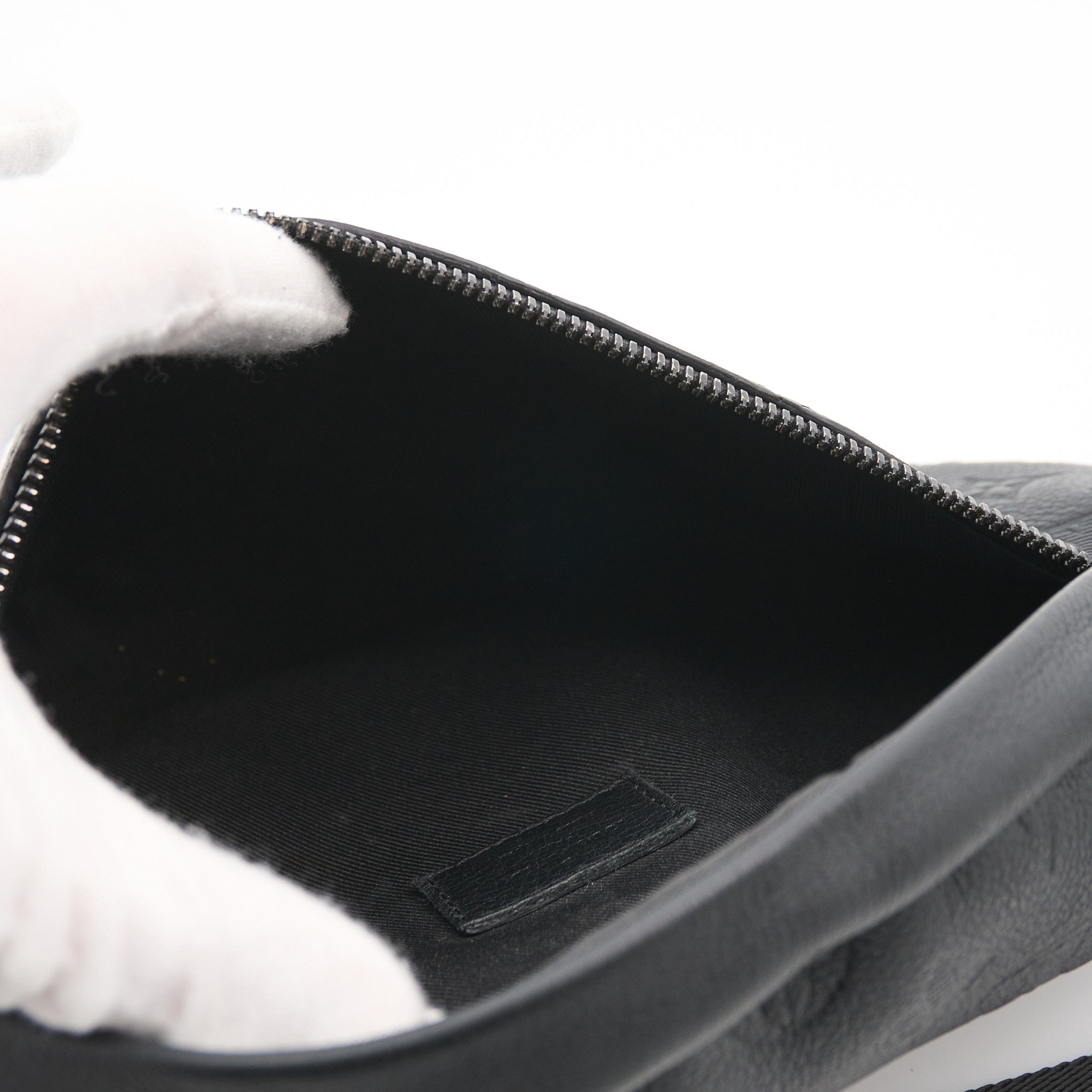 Louis Vuitton Bumbag Black Monogram Empreinte Leather