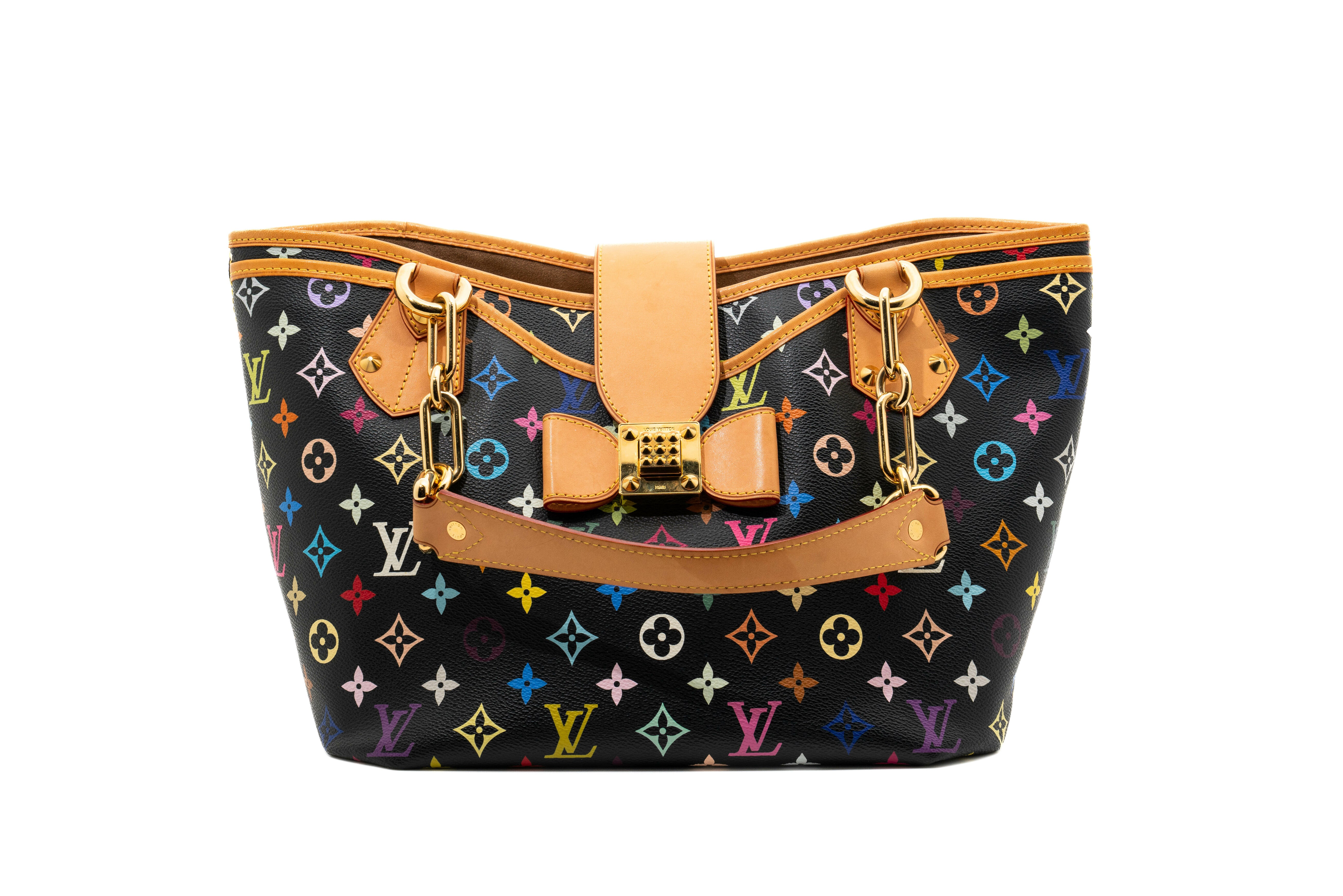 Louis Vuitton Canvas Annie GM in Black GHW