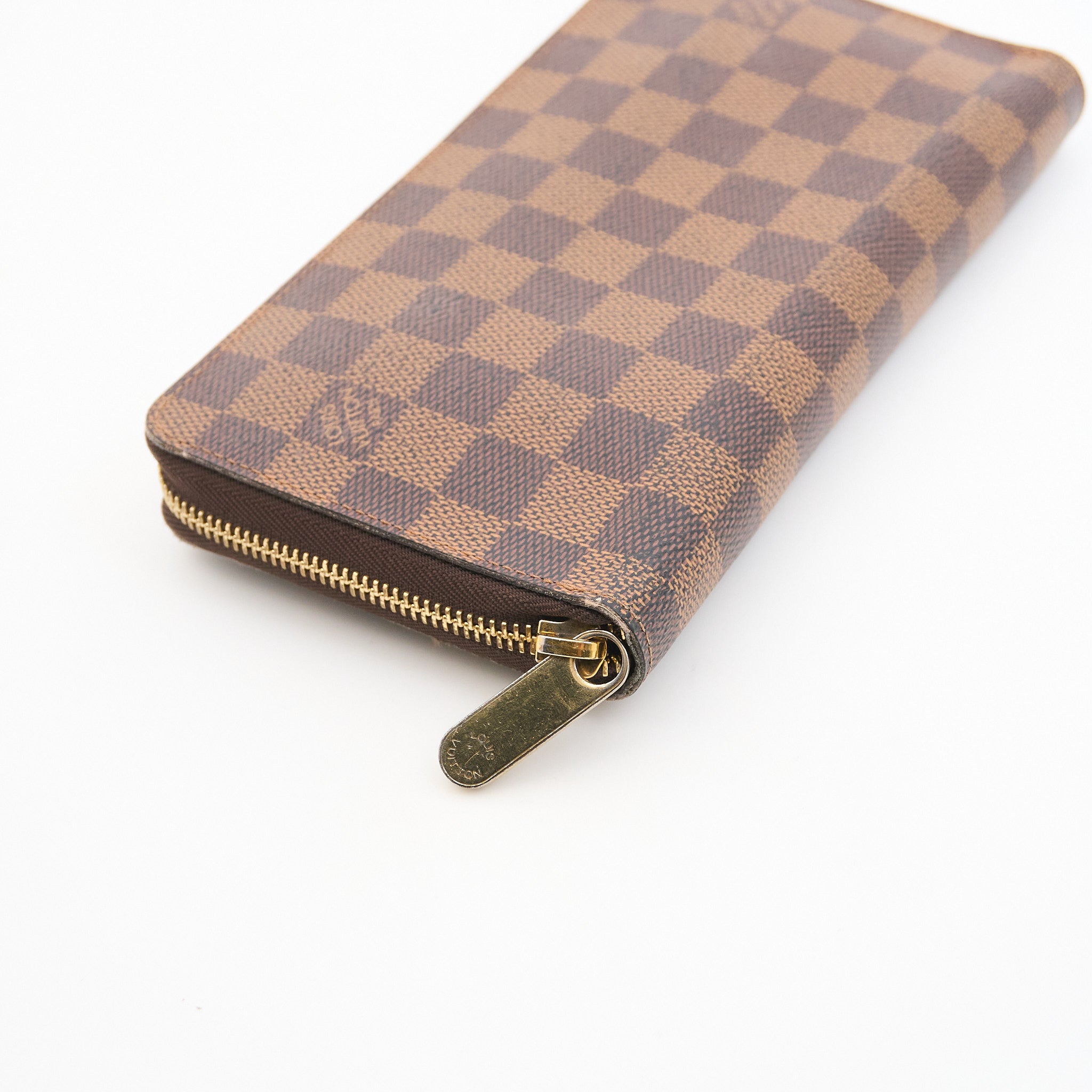 Louis Vuitton Canvas Zippy Wallet in Damier Ebene