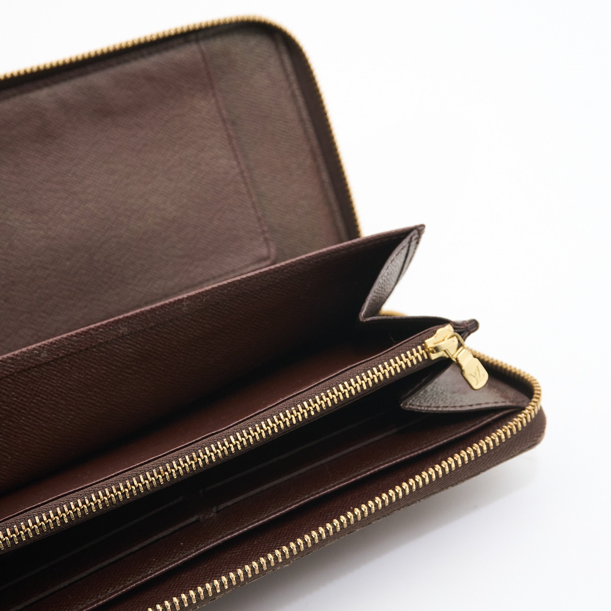 Louis Vuitton Canvas Zippy Wallet in Damier Ebene