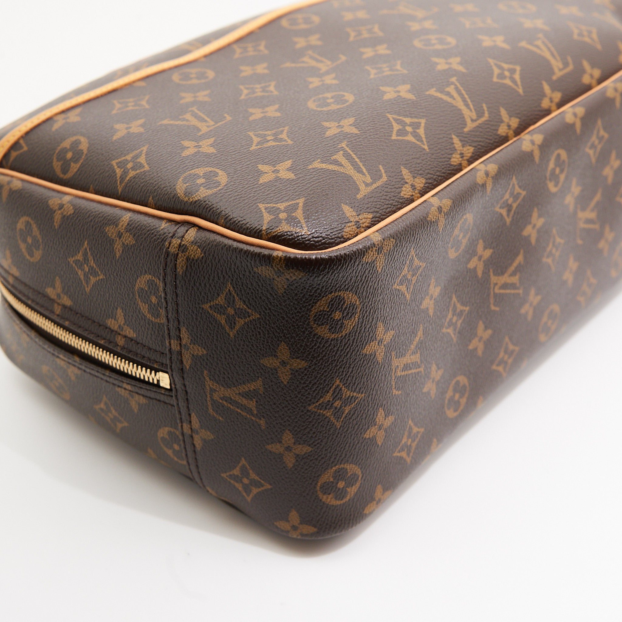 Louis Vuitton Deauville in Brown Monogram Bag