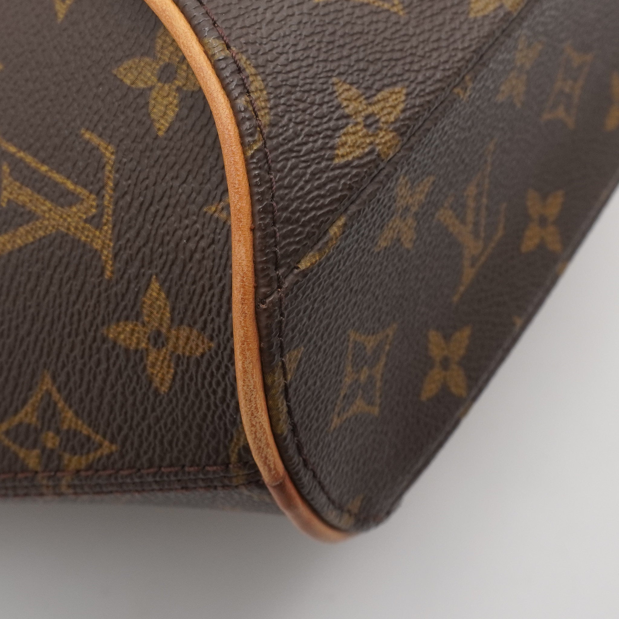 Louis Vuitton Vintage Ellipse Monogram Bag