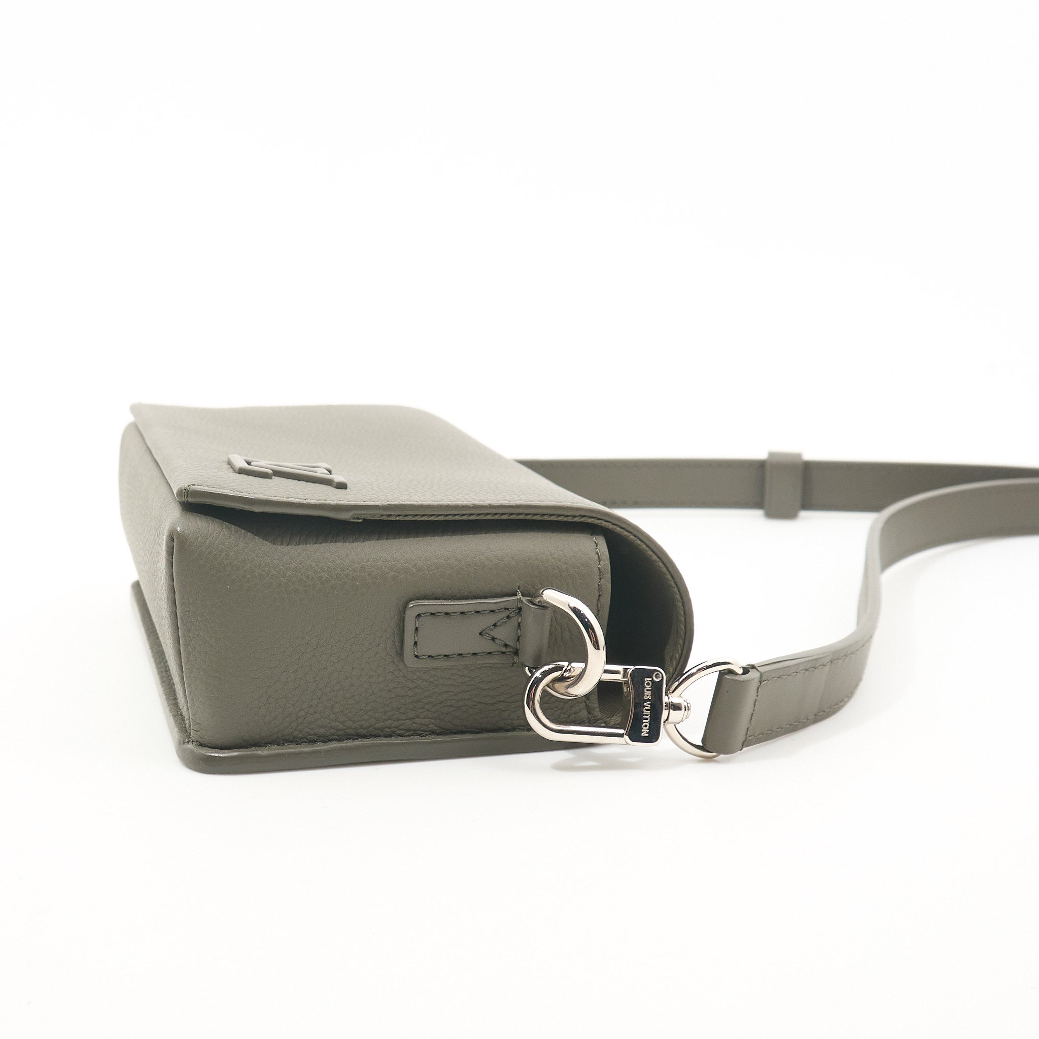 Louis Vuitton Fastline Wearable Wallet