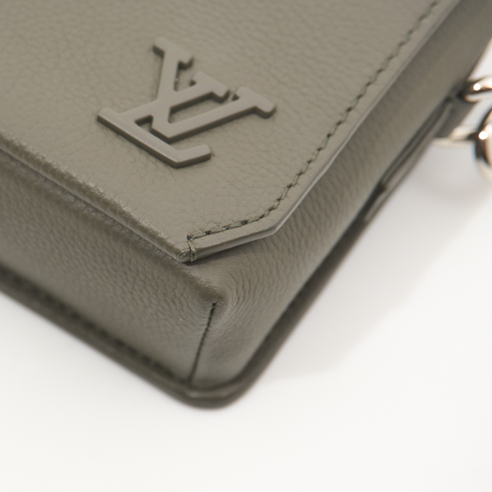 Louis Vuitton Fastline Wearable Wallet