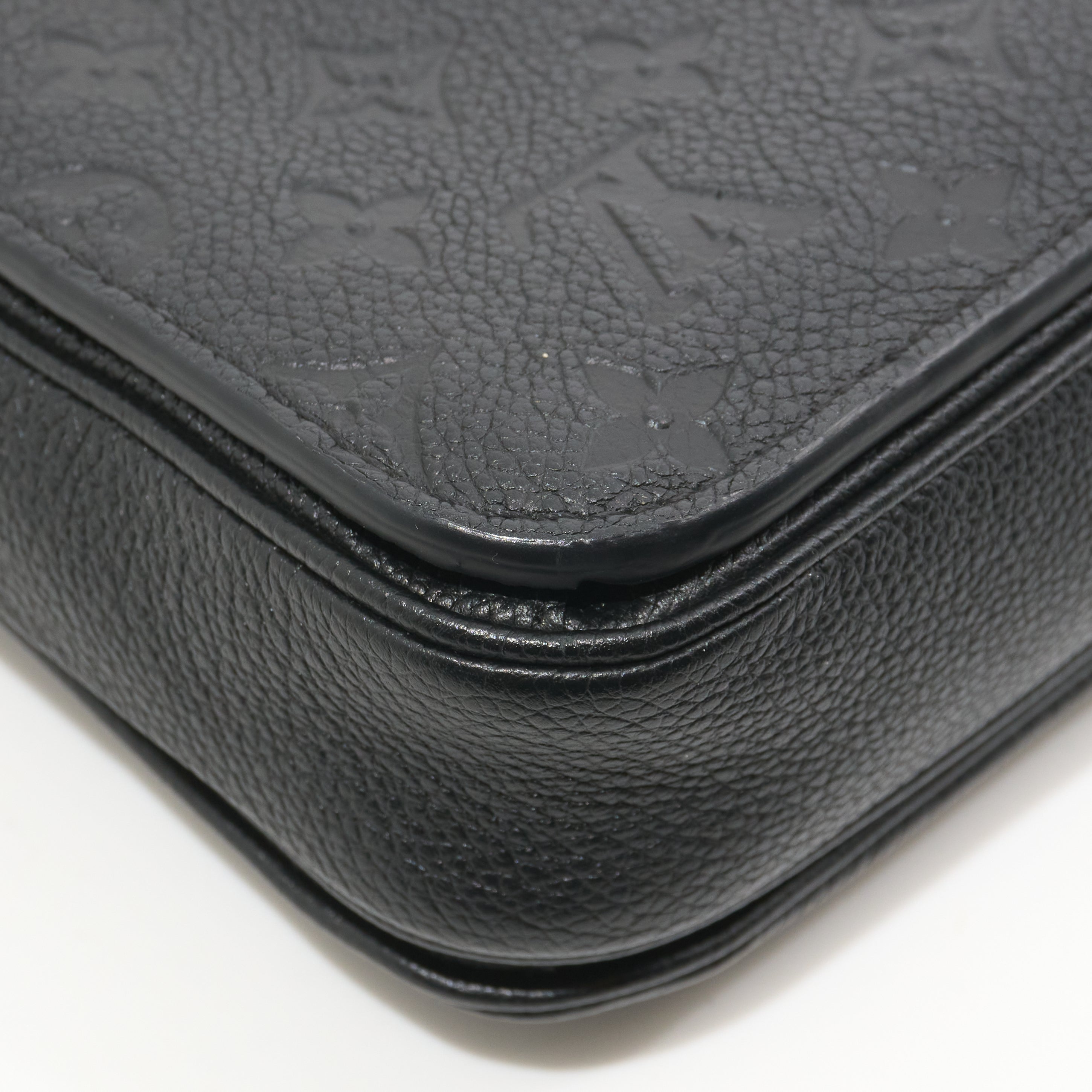 Louis Vuitton Pochette Metis Black Empreinte Leather Bag