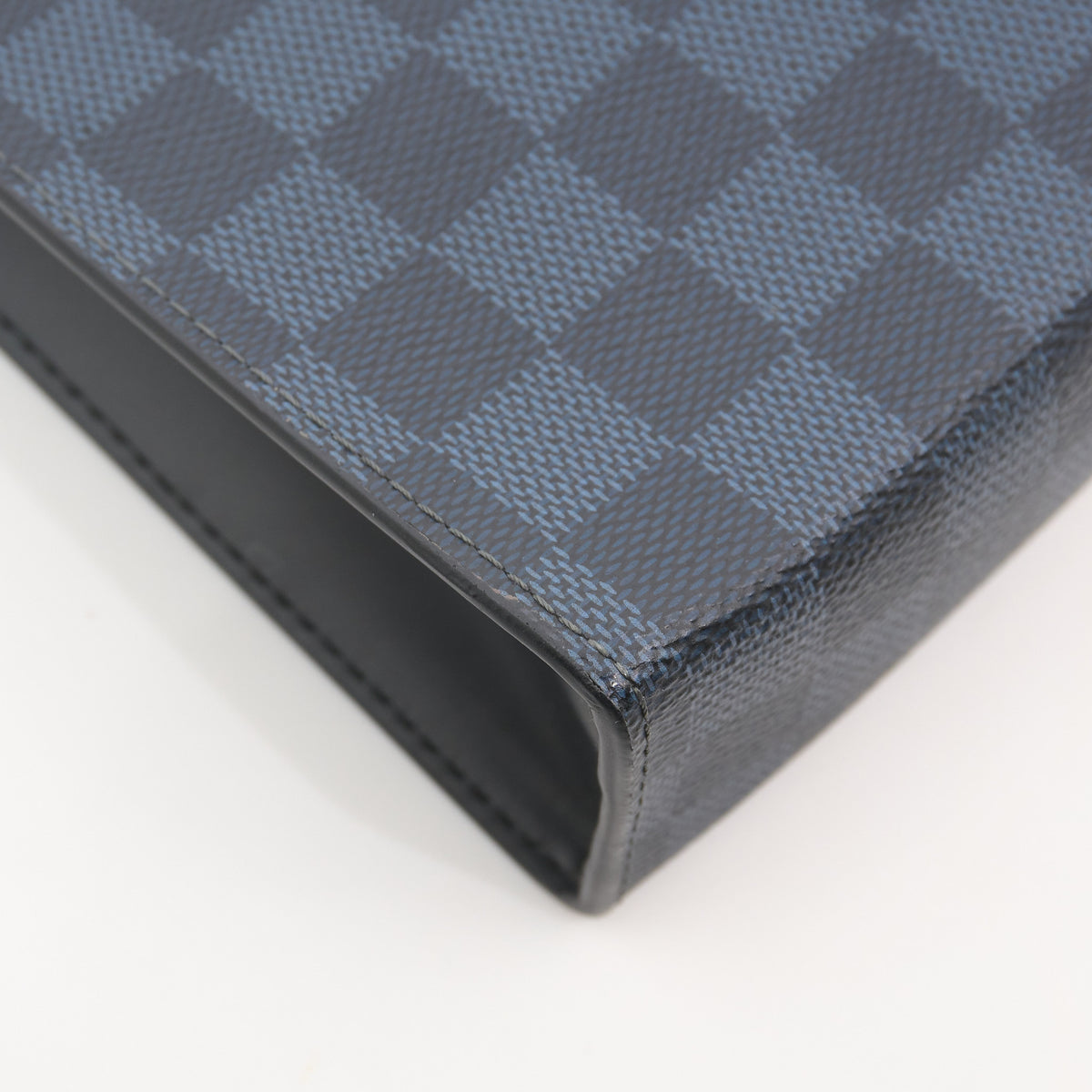 Louis Vuitton Pochette Voyage Limited Edition