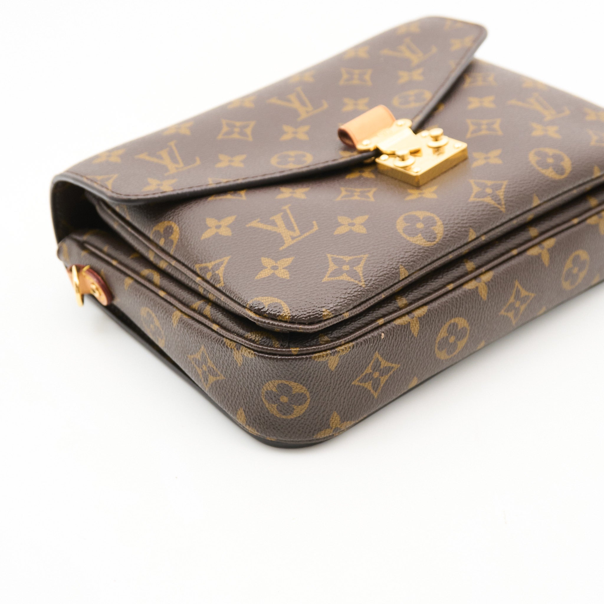 Louis Vuitton Metis Monogram