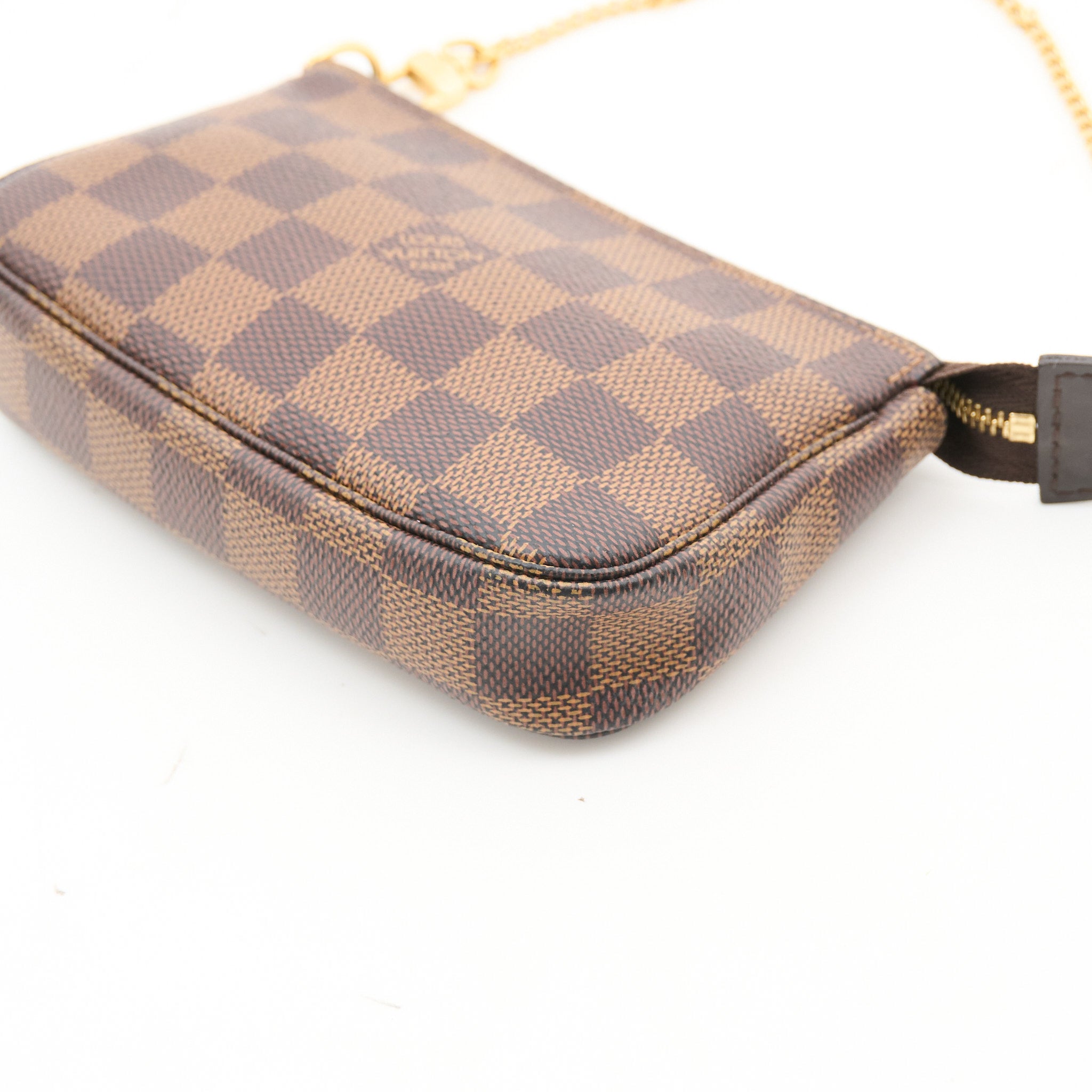 Louis Vuitton Mini Pochette On Chain