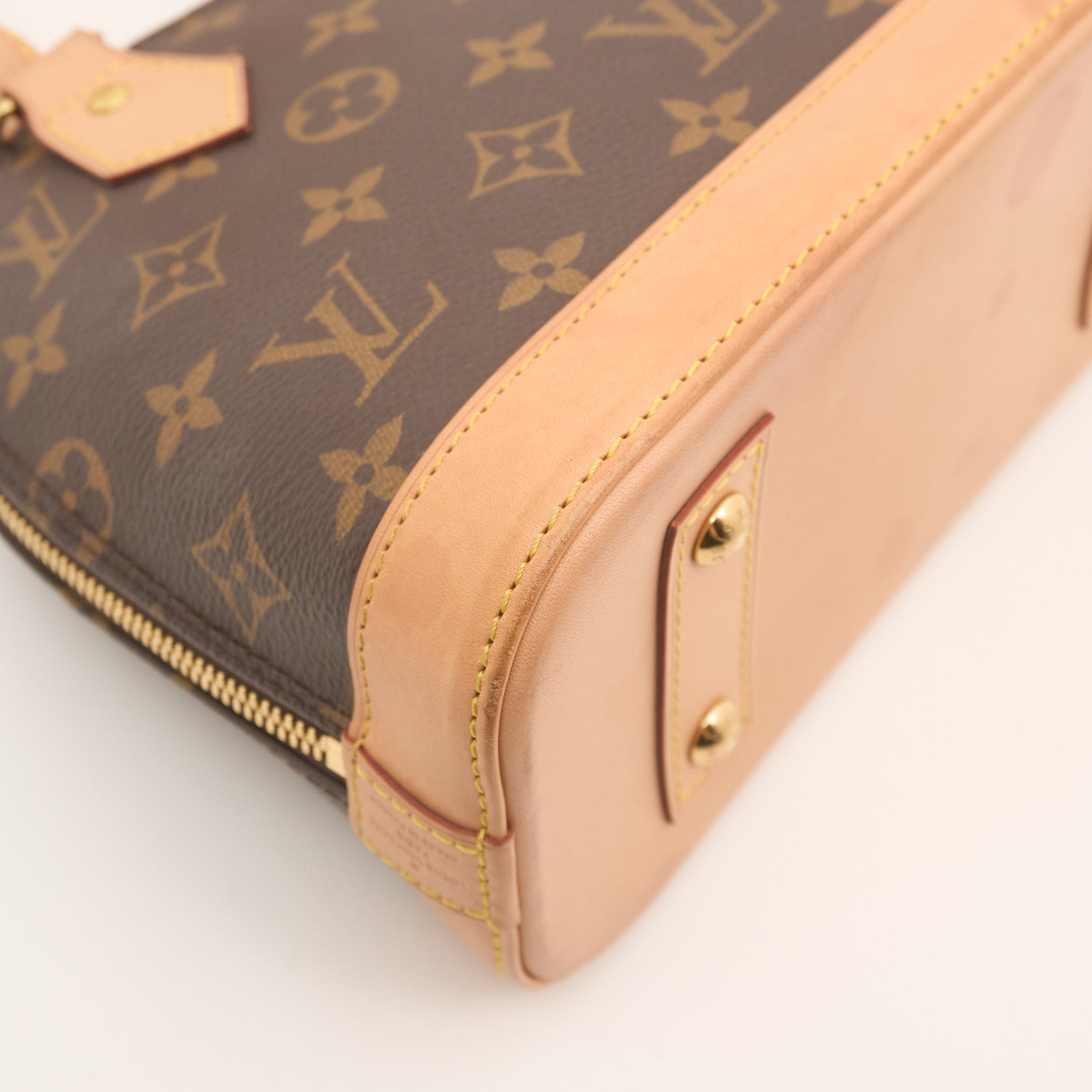 Louis Vuitton Monogram Alma BB Bag
