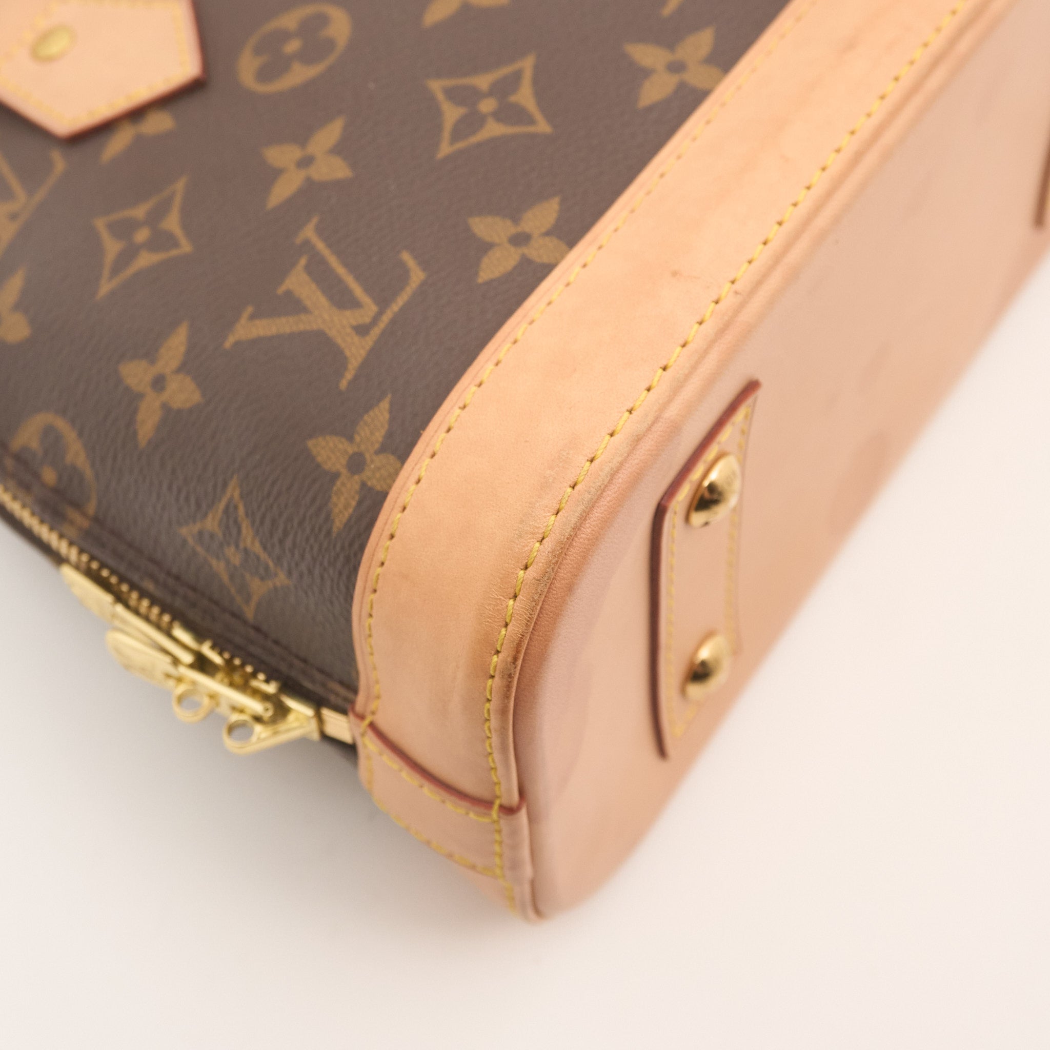 Louis Vuitton Monogram Alma BB Bag