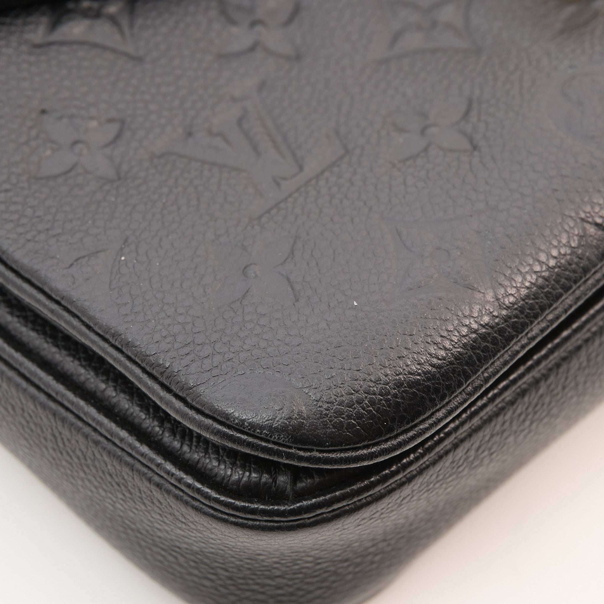 Louis Vuitton Monogram Empreinte Pochette Métis in Black