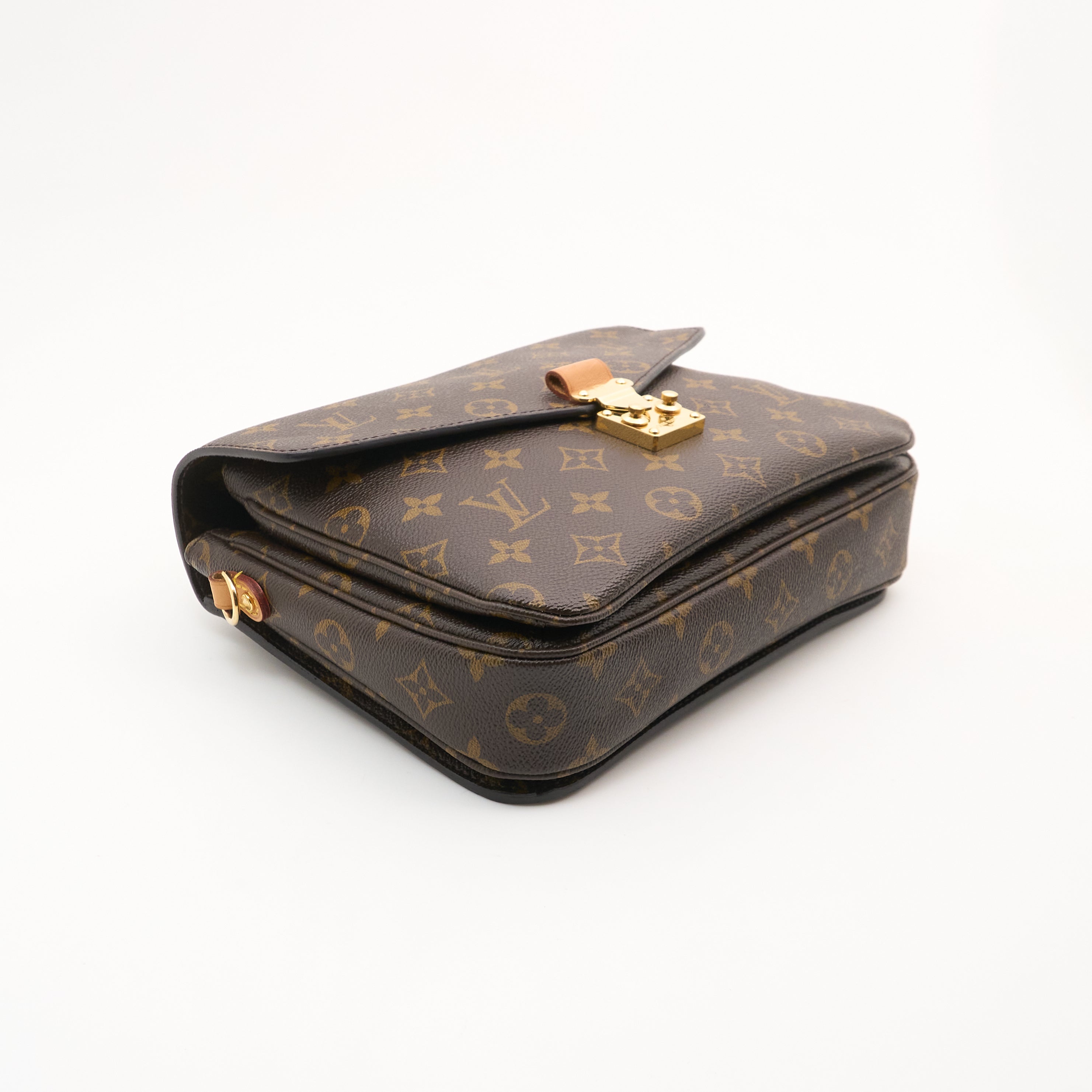 Louis Vuitton Monogram Metis