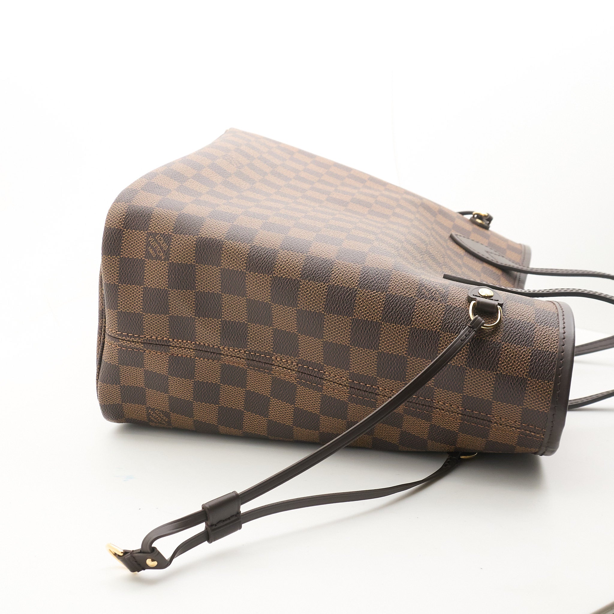 Louis Vuitton Neverfull MM Damier Ebene Bag