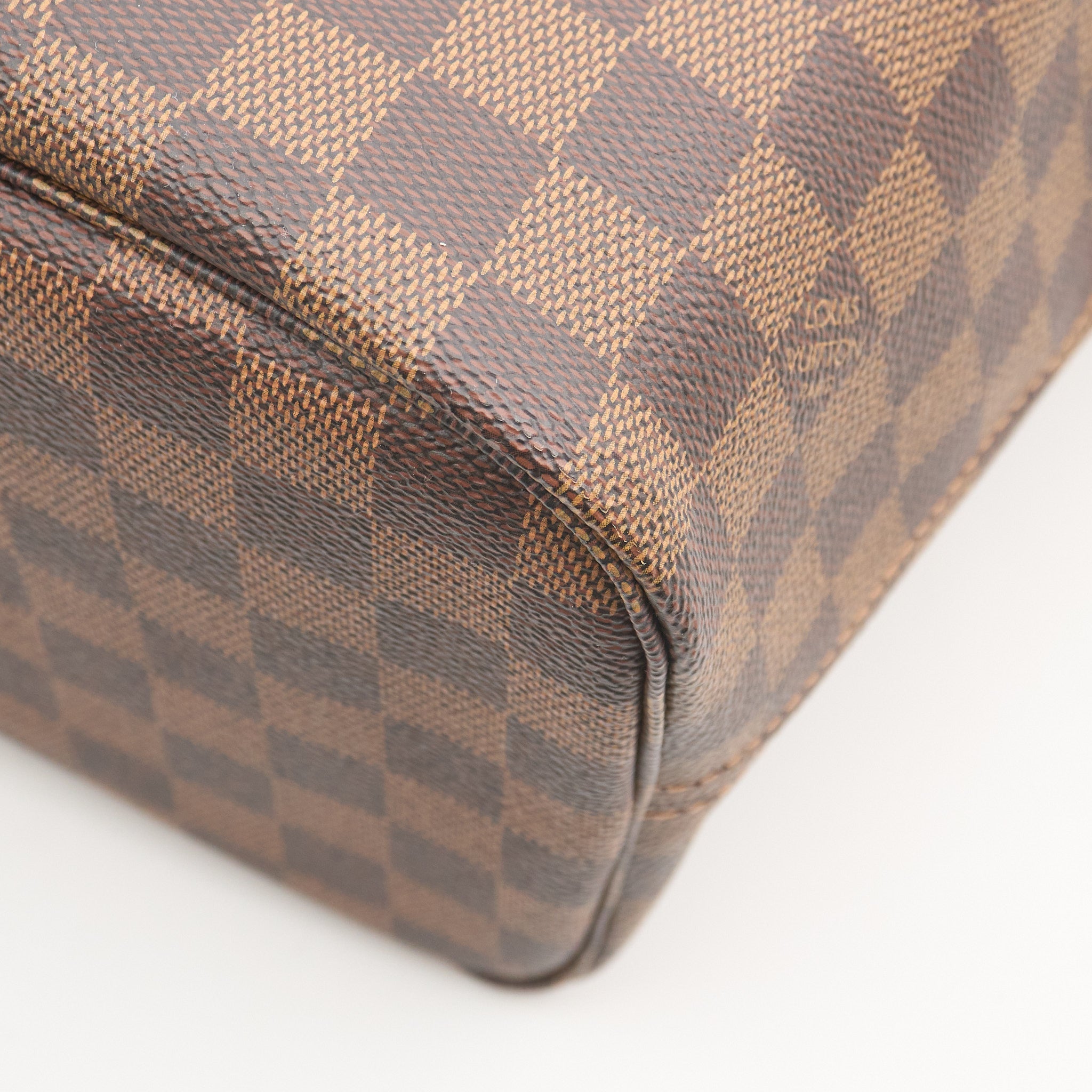 Louis Vuitton Neverfull MM Damier Ebene Bag