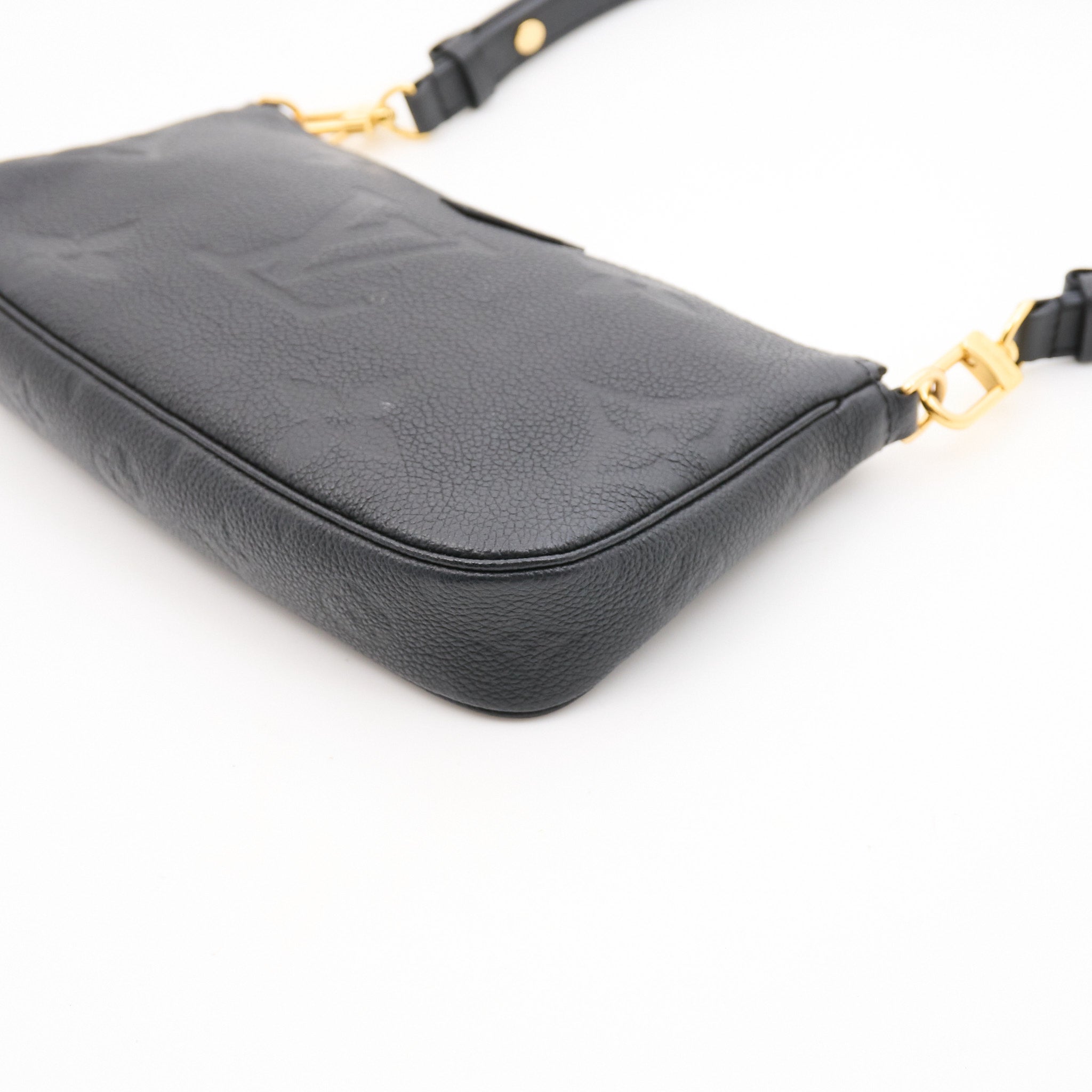 Louis Vuitton Multi Pochette Crossbody Bag Black
