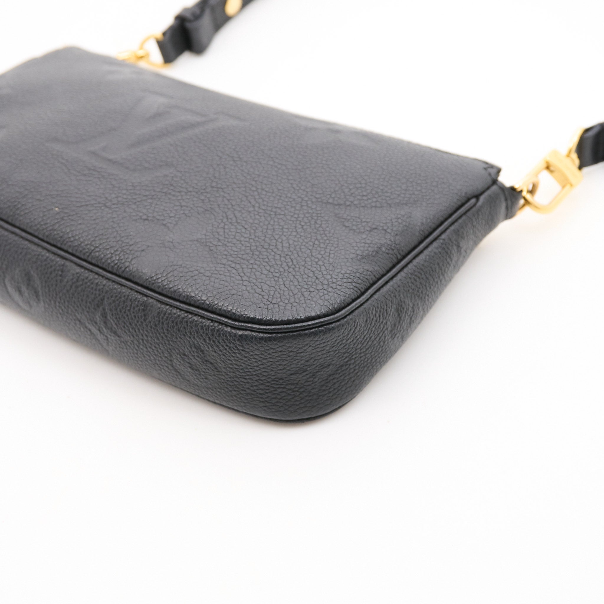Louis Vuitton Multi Pochette Crossbody Bag Black