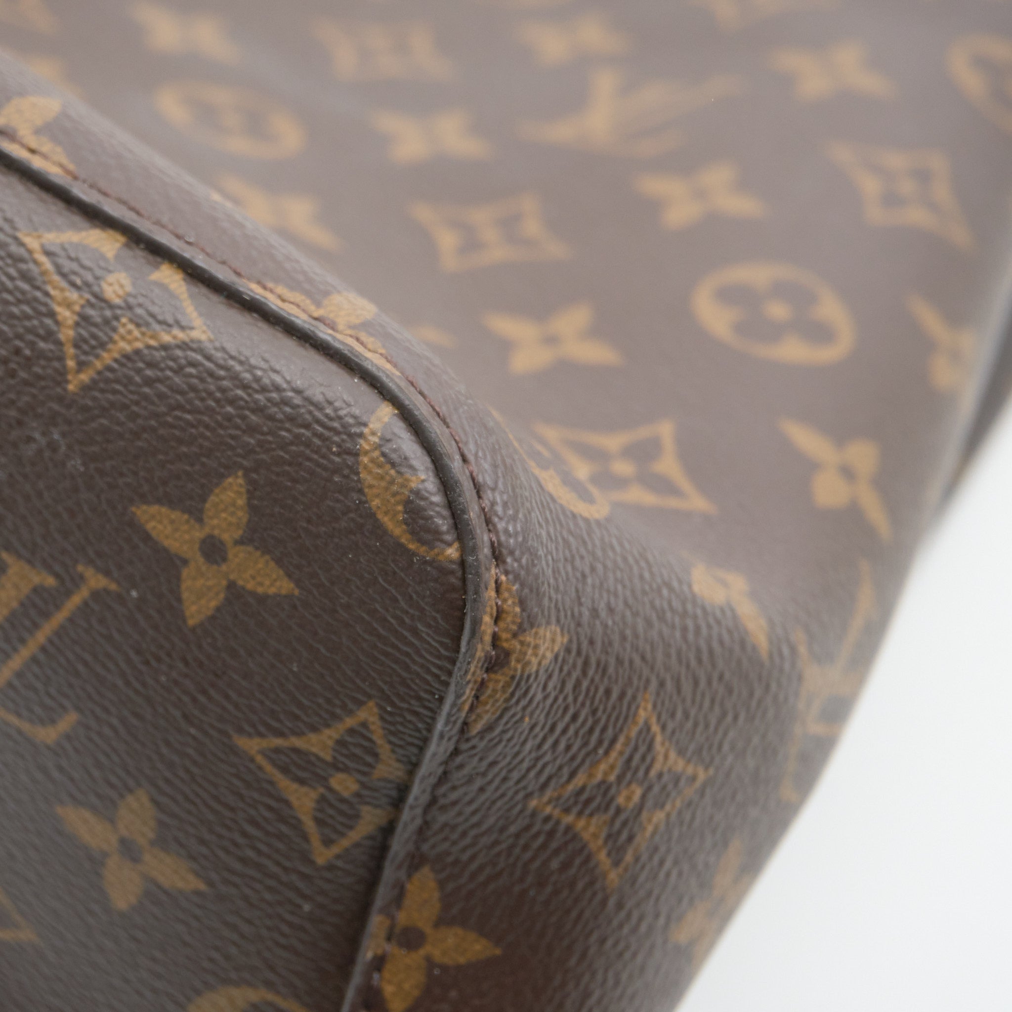 Louis Vuitton Neo Noe Monogram Bucket Bag