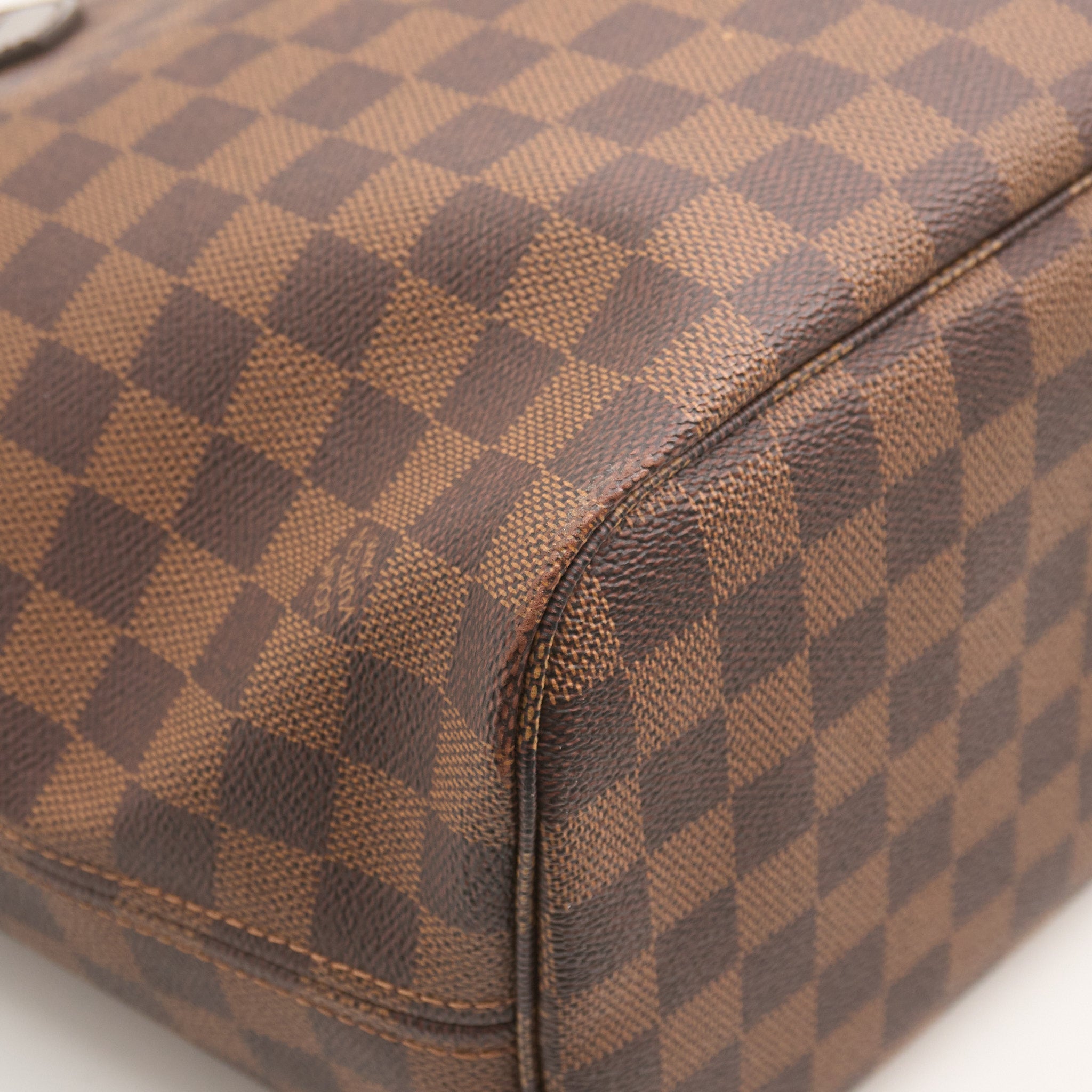 Louis Vuitton Damier Ebene Neverfull MM