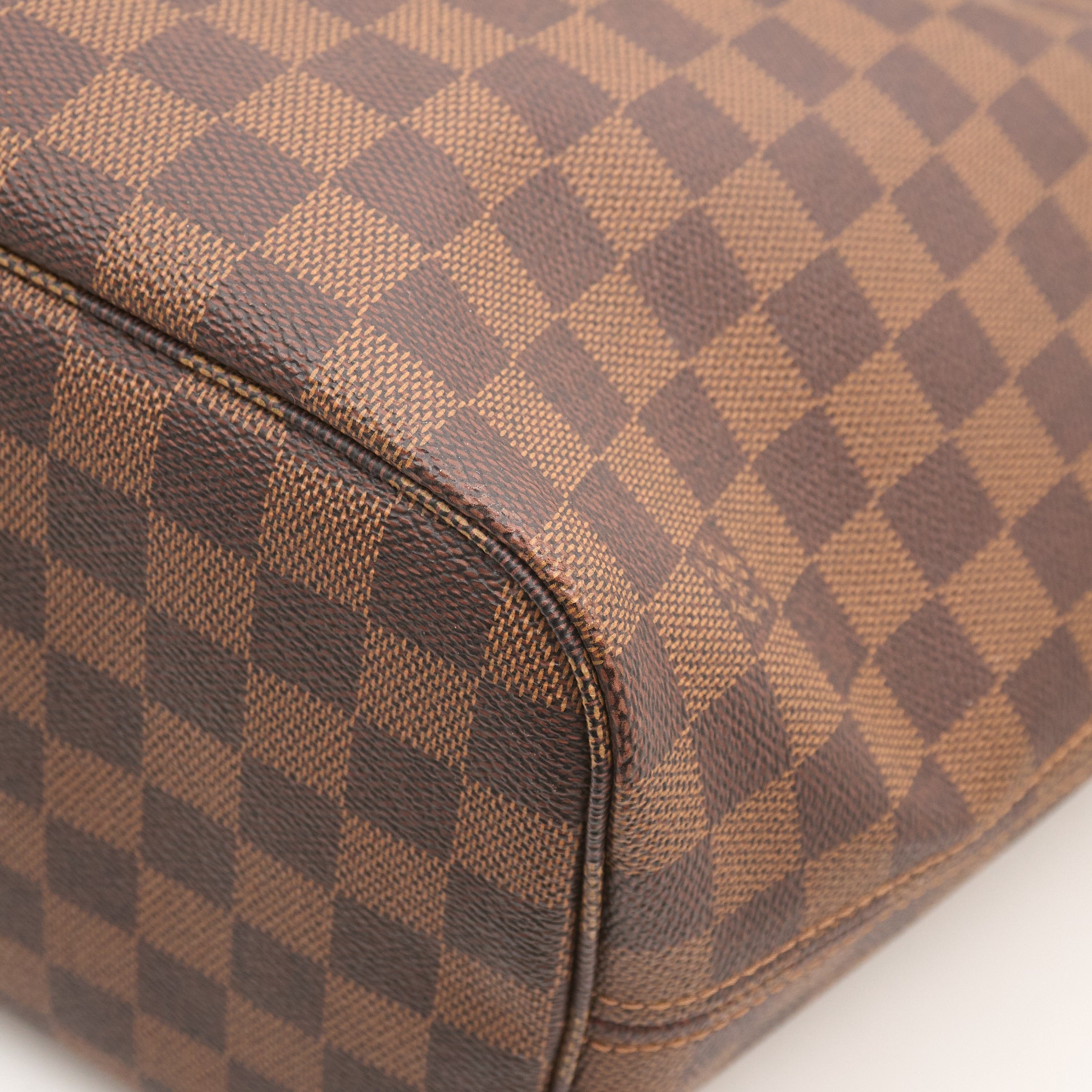 Louis Vuitton Damier Ebene Neverfull MM