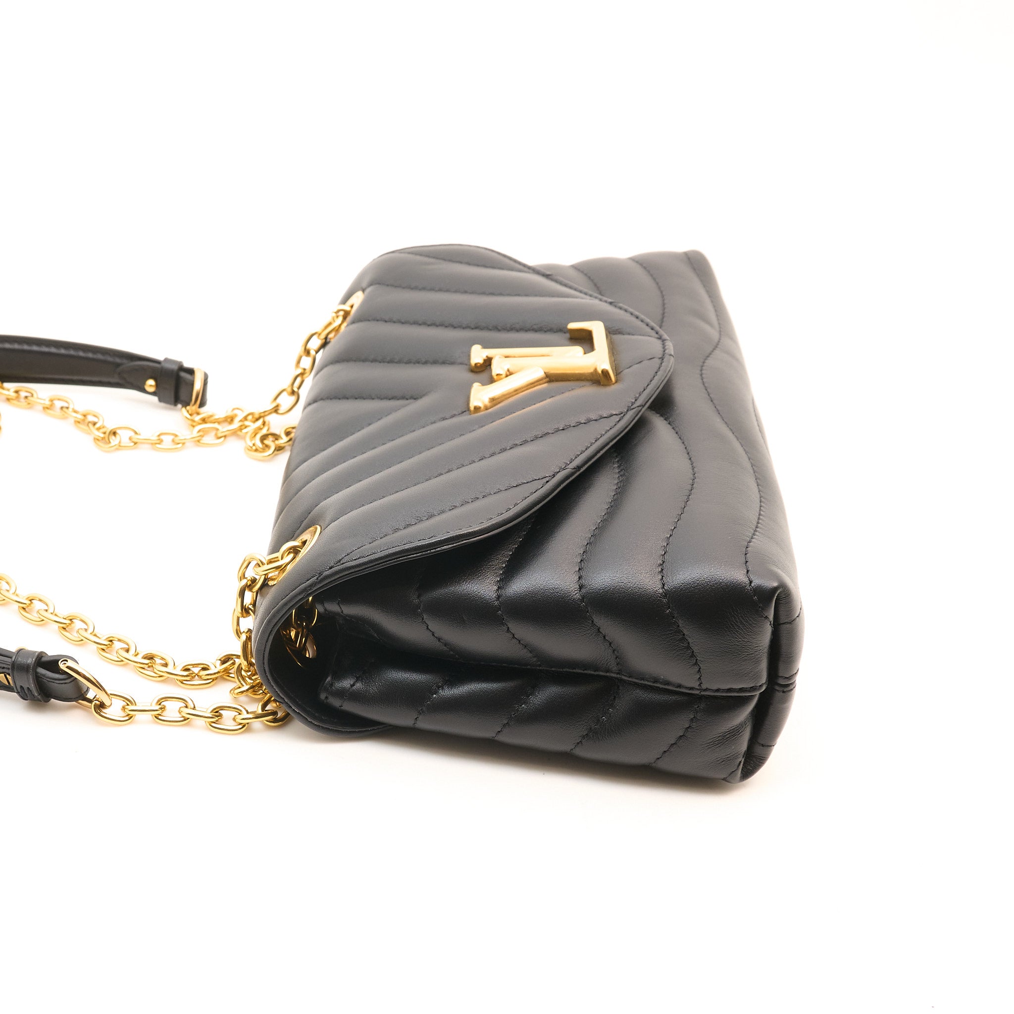 Louis Vuitton New Wave Chain MM Black Bag