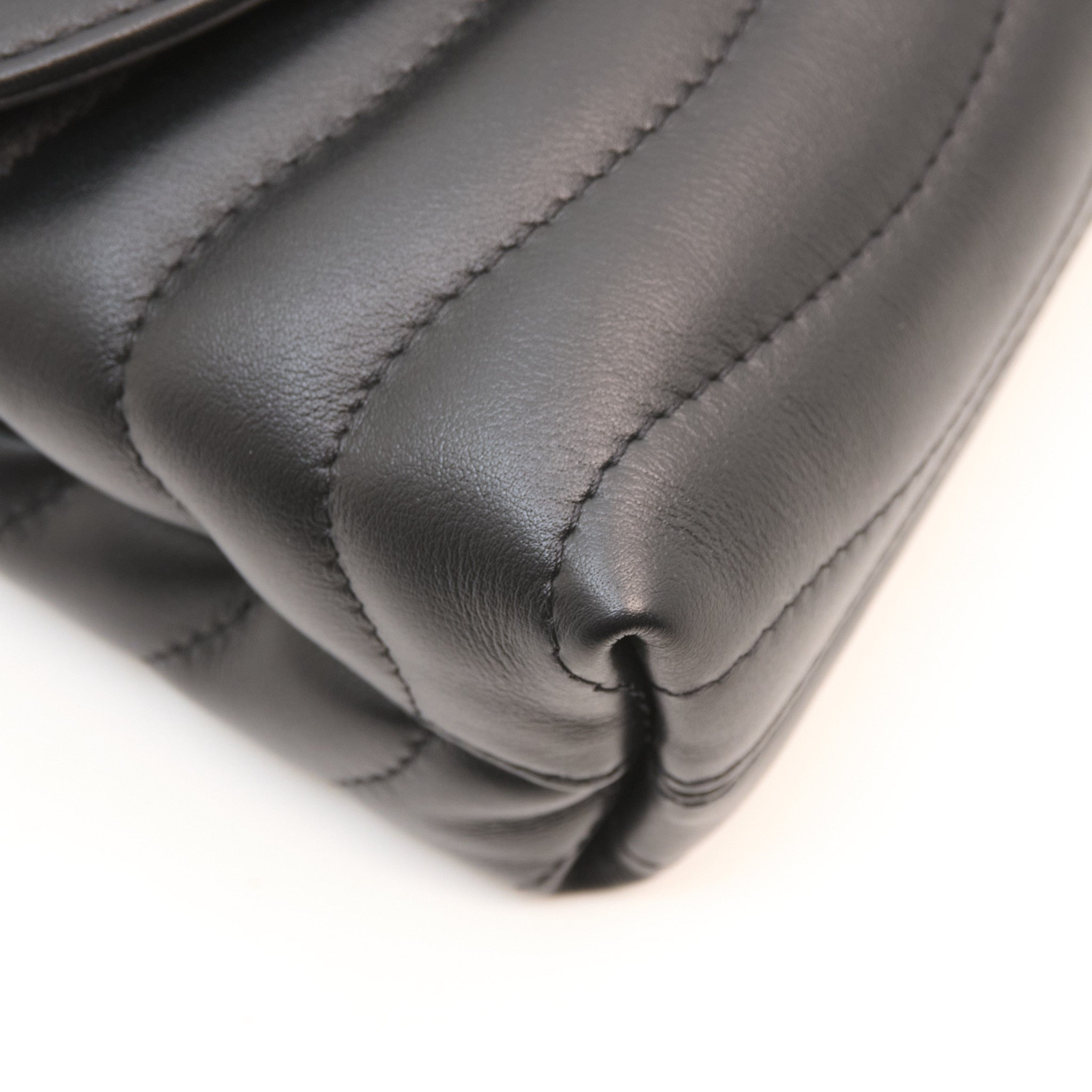 Louis Vuitton New Wave Chain MM Black Bag