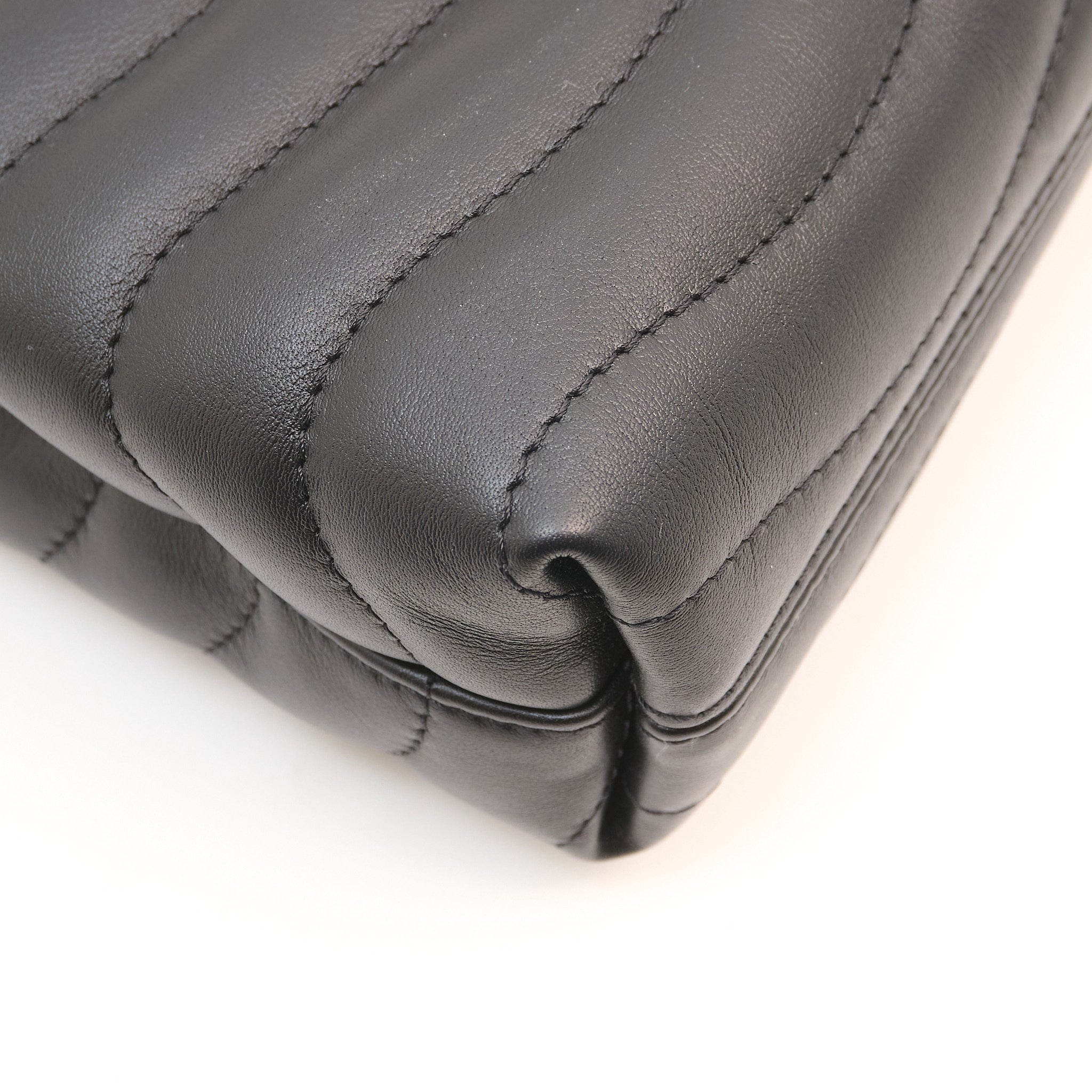 Louis Vuitton New Wave Chain MM Black Bag