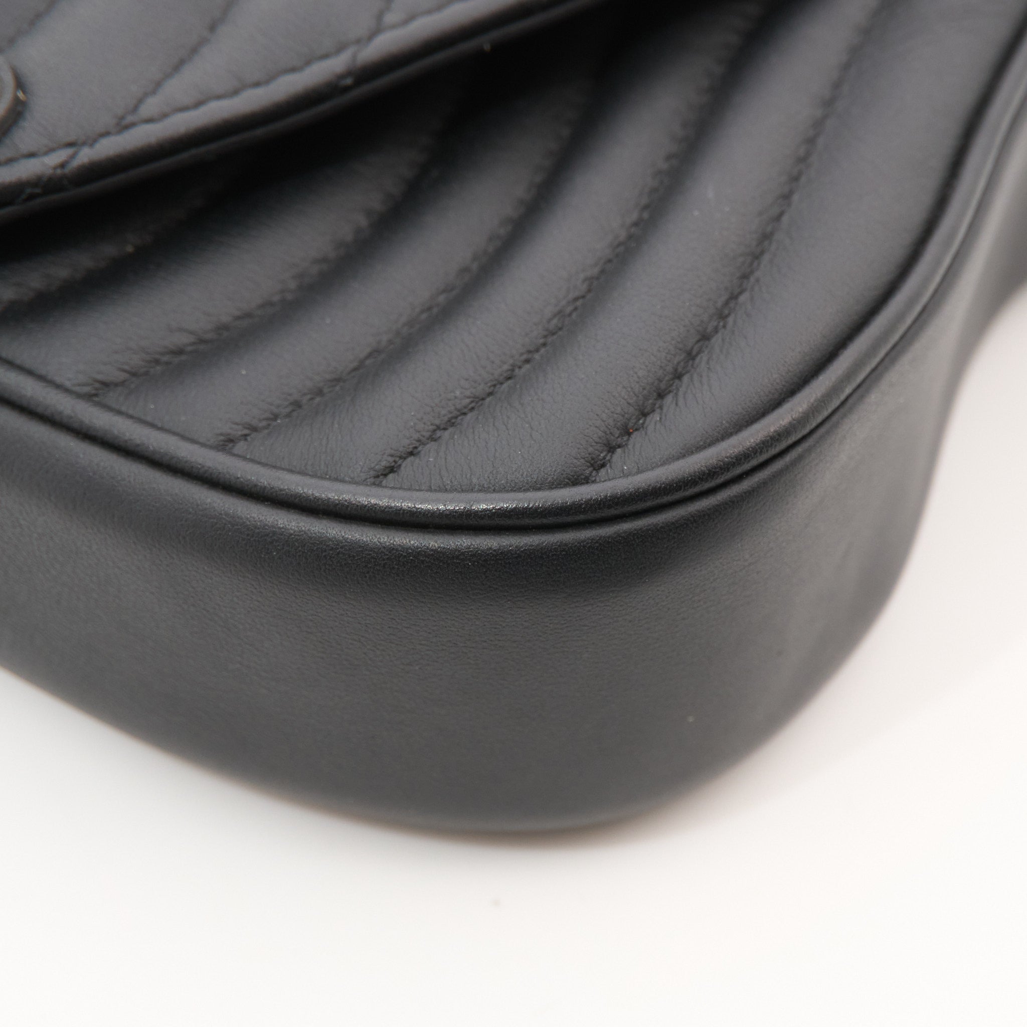 Louis Vuitton New Wave Chain Bag