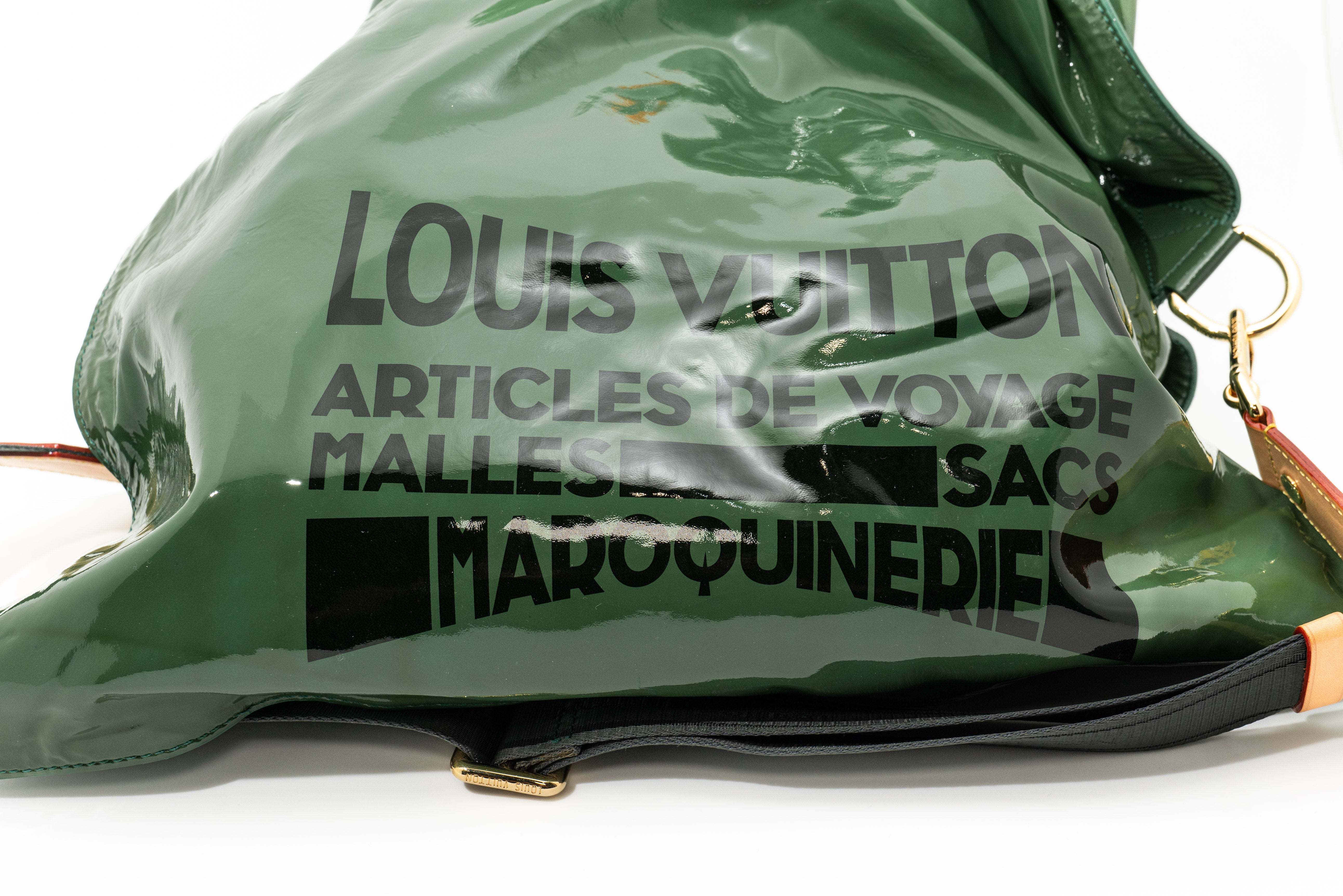 Louis Vuitton Patent Raindrop Besace in Green