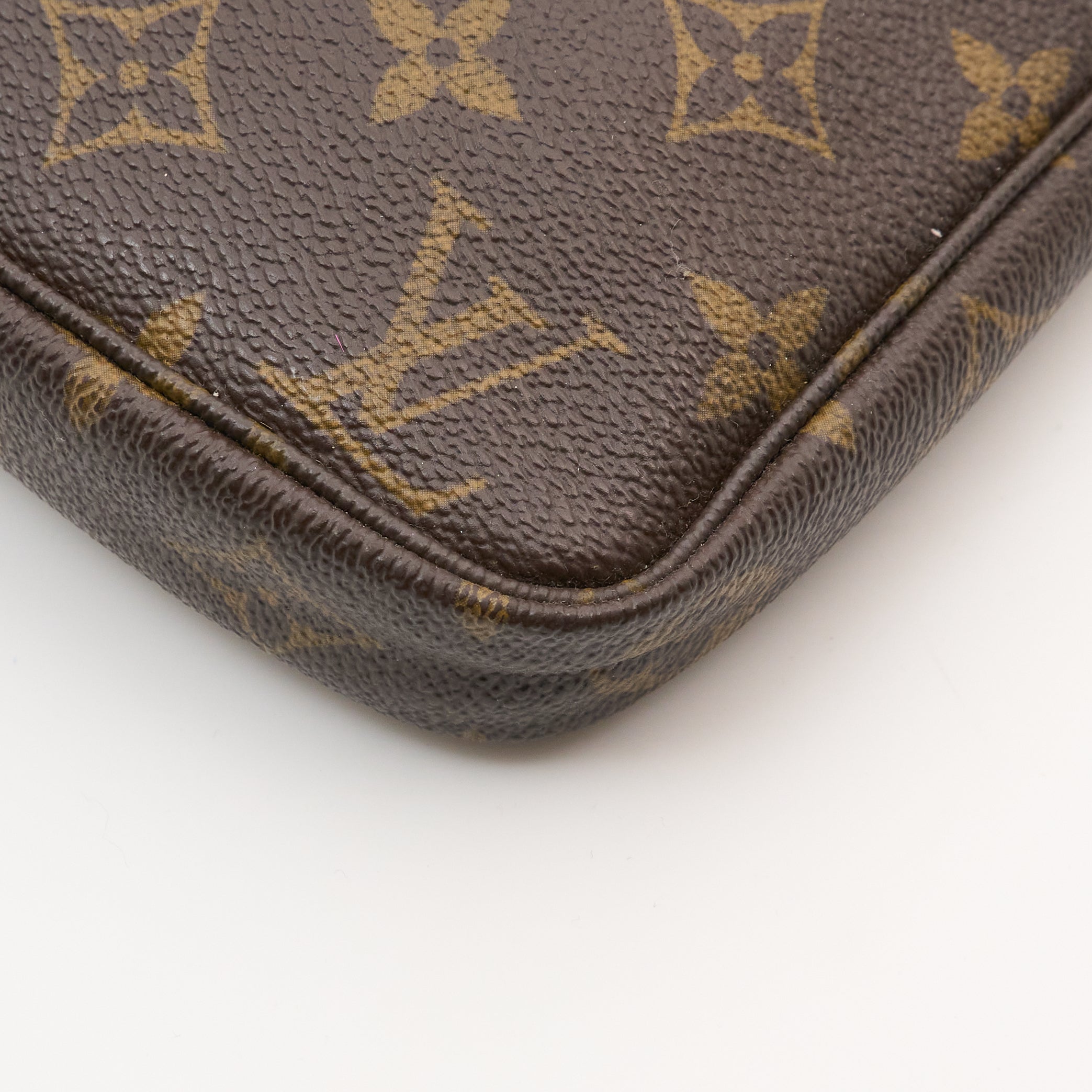 Louis Vuitton Pochette Bag