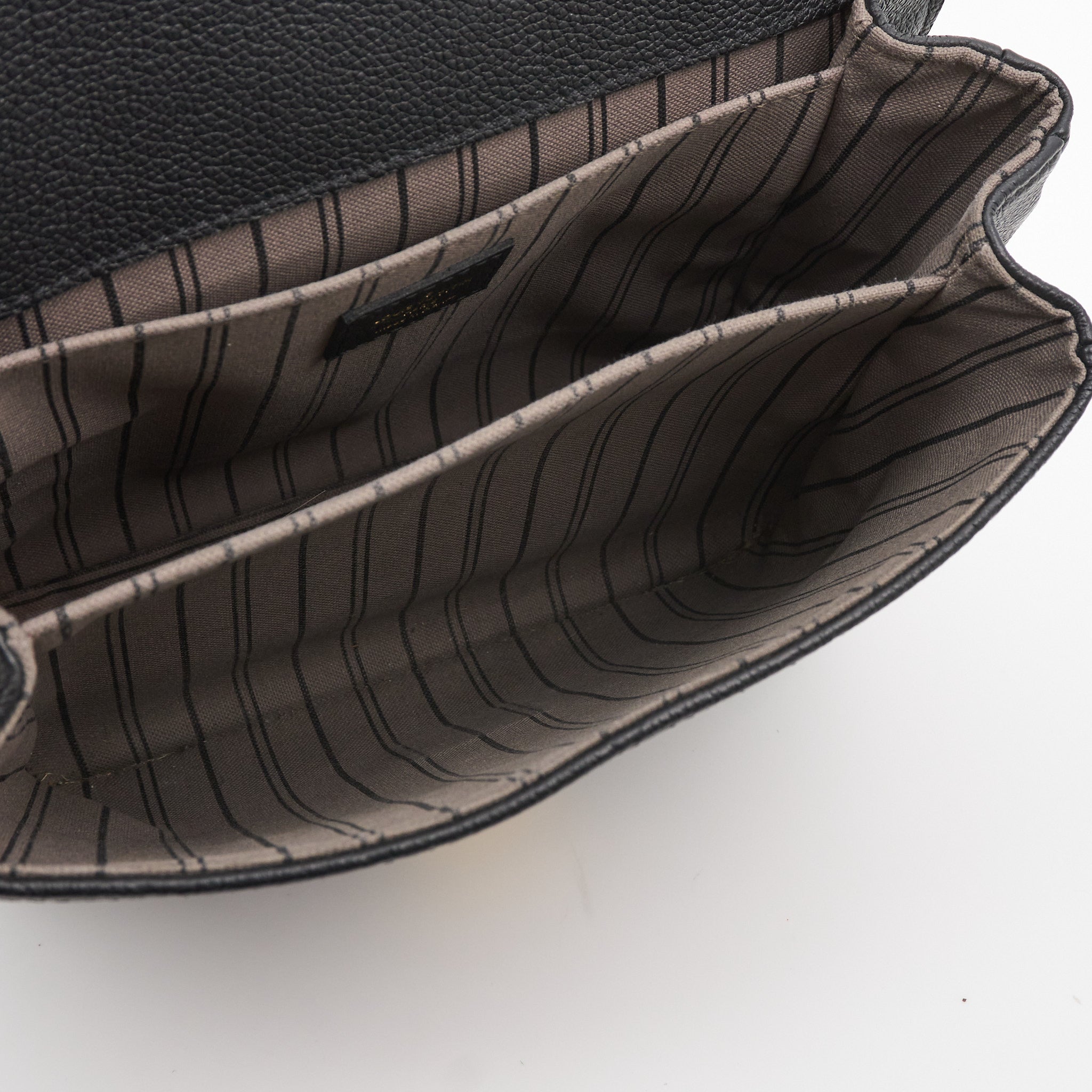 Louis Vuitton Pochette Metis Monogram Black