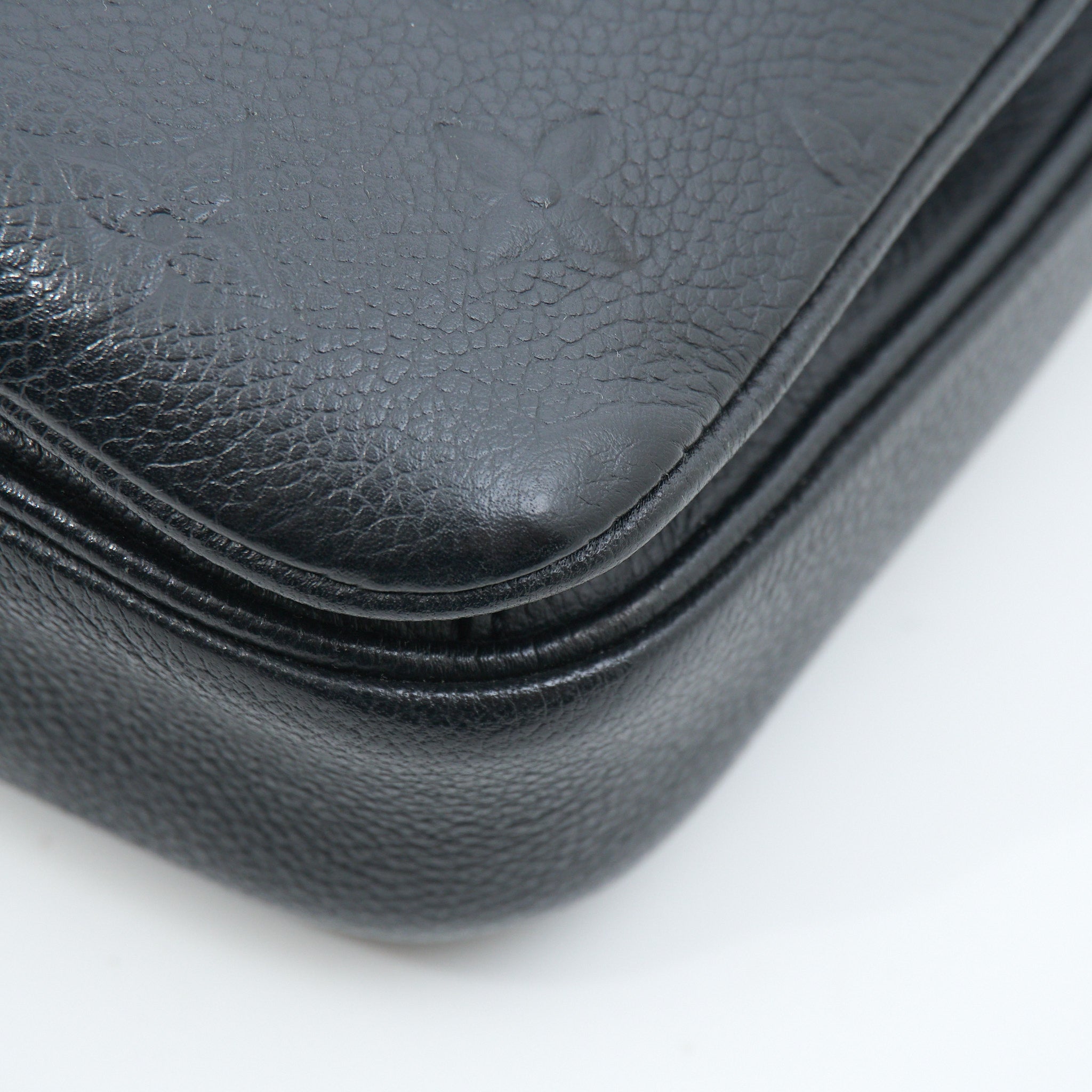 Louis Vuitton Pochette Metis Monogram Black