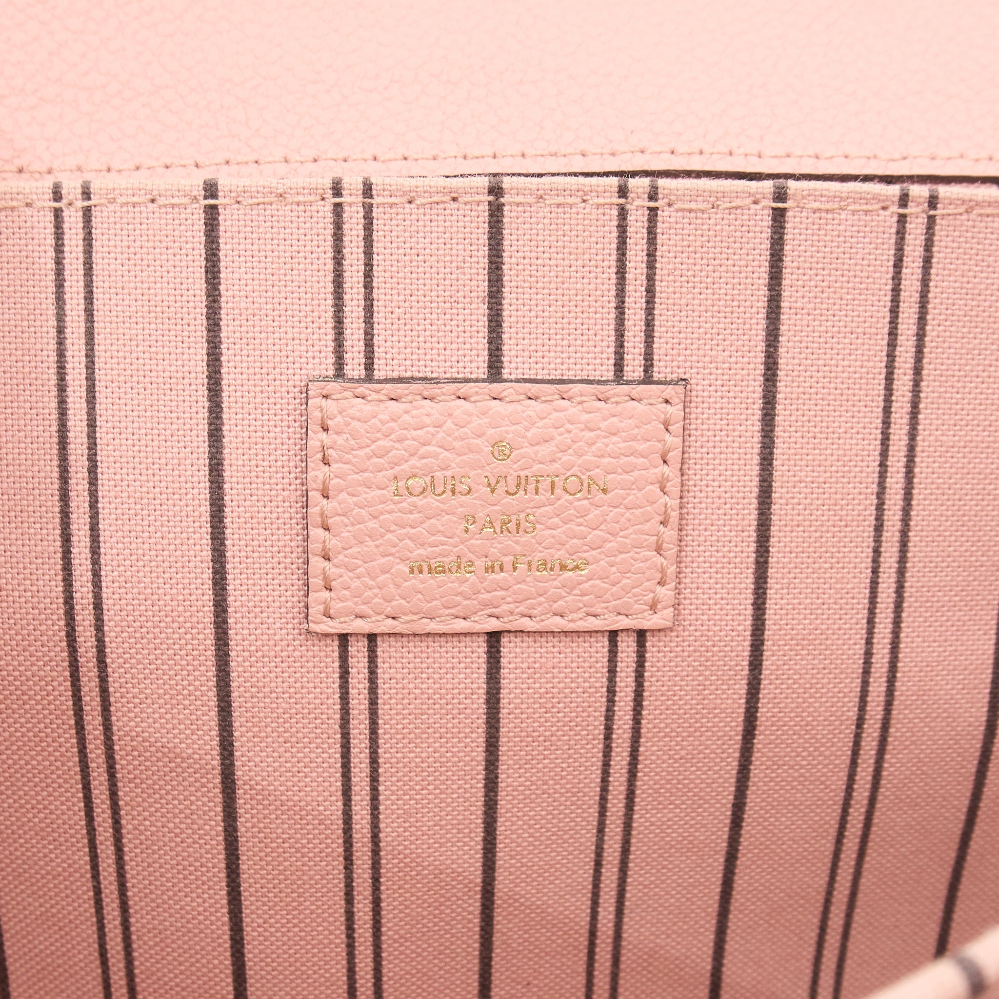 Louis Vuitton Pochette Metis Rose Poudre Empriente Leather