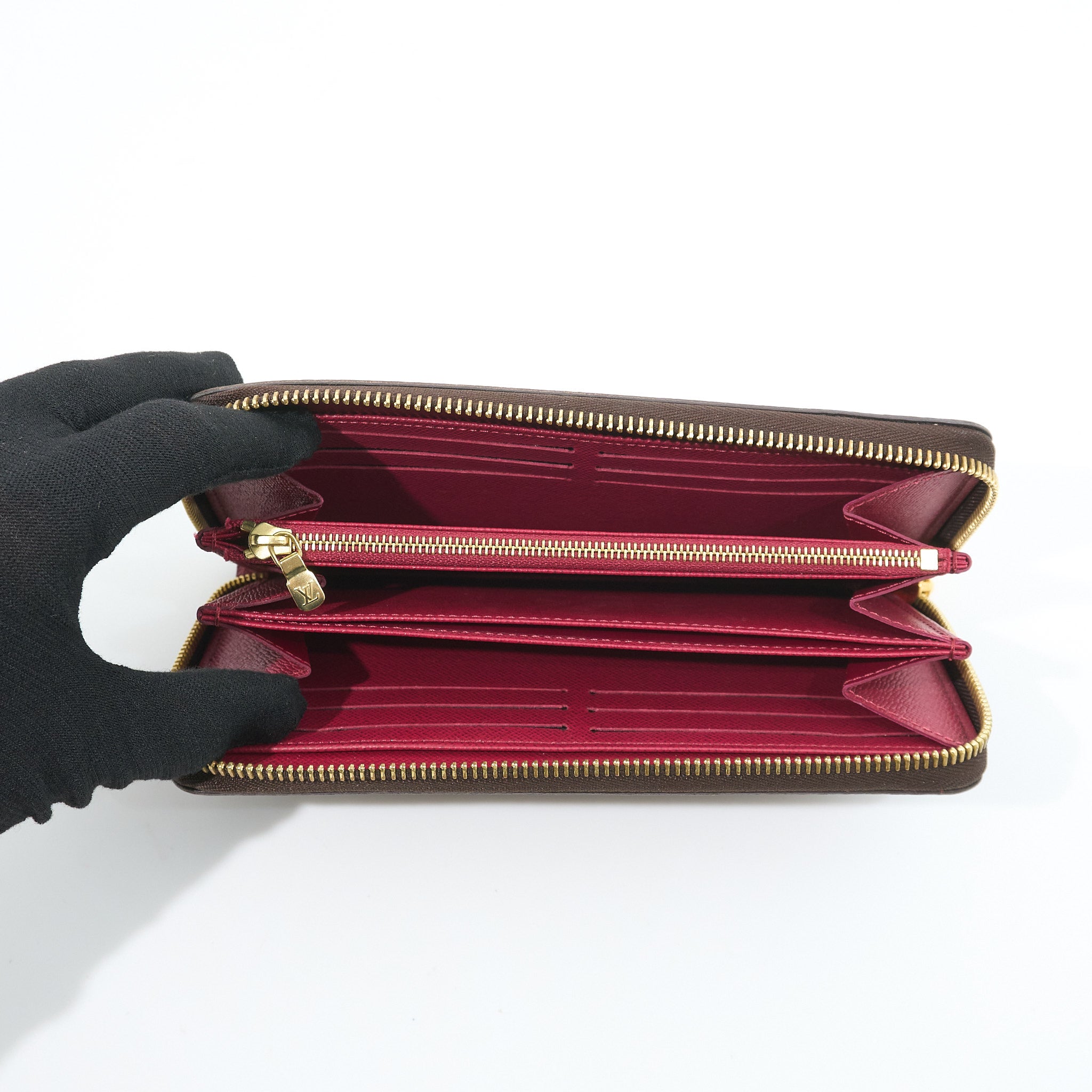 Louis Vuitton Monogram Zippy Wallet